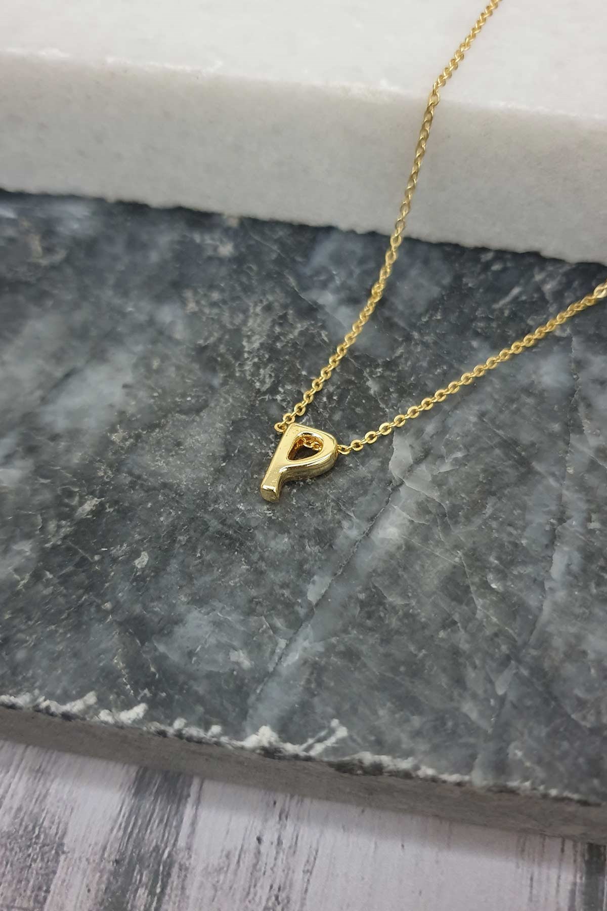 P Harfli Minimal Harf Kolye 45 Cm Akl933