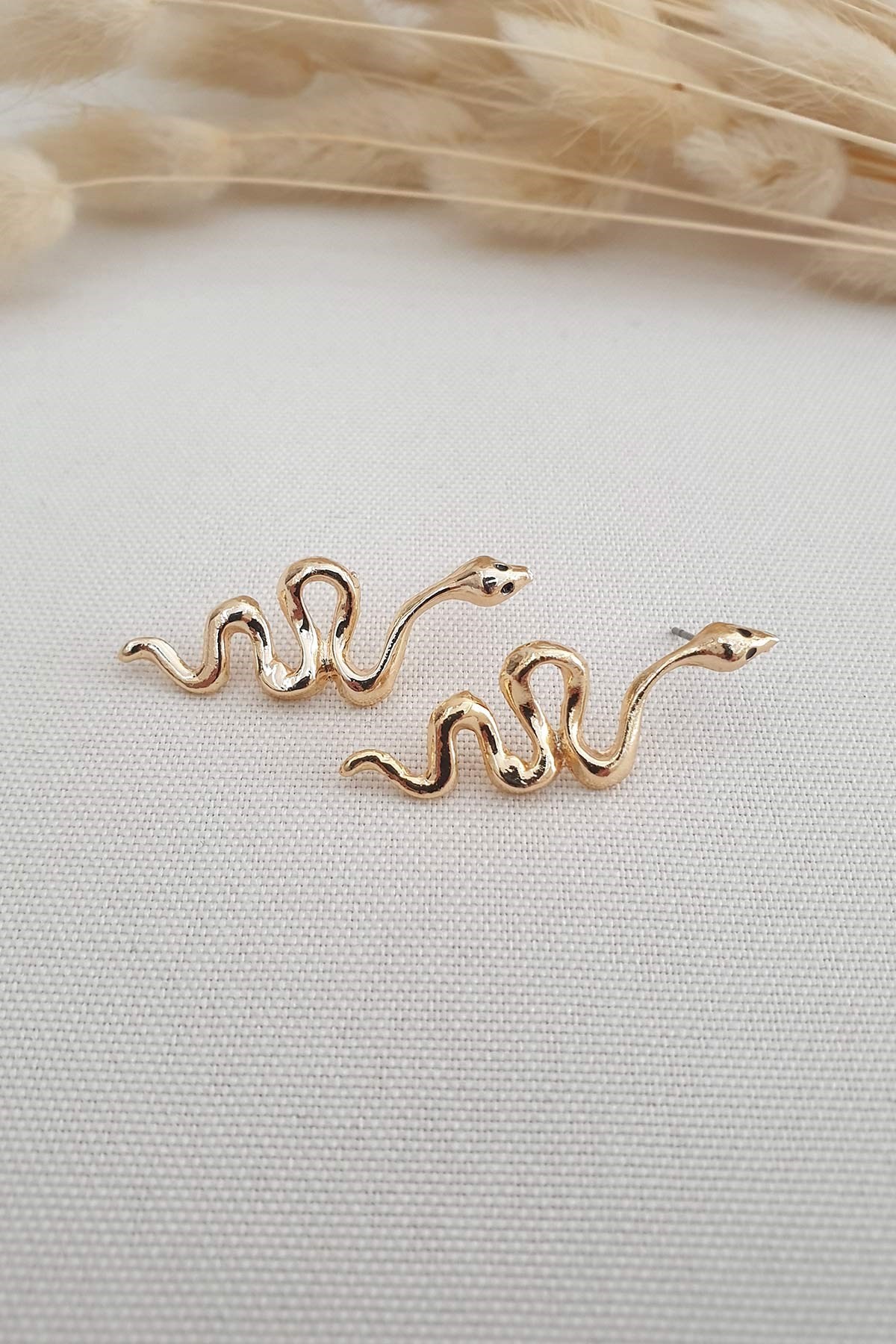 Gold Boğa Yılanı Küpe Ake3326