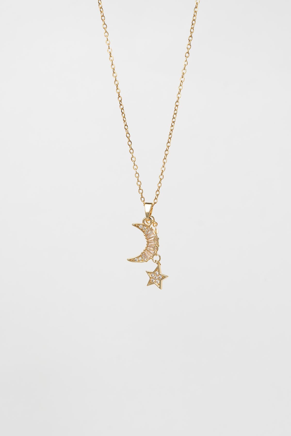 Gold Minimal Zincir Baget Detay Ay Ve Zirkon Detay Yıldız Sallantılı Çelik Kolye 45 cm AKL4068