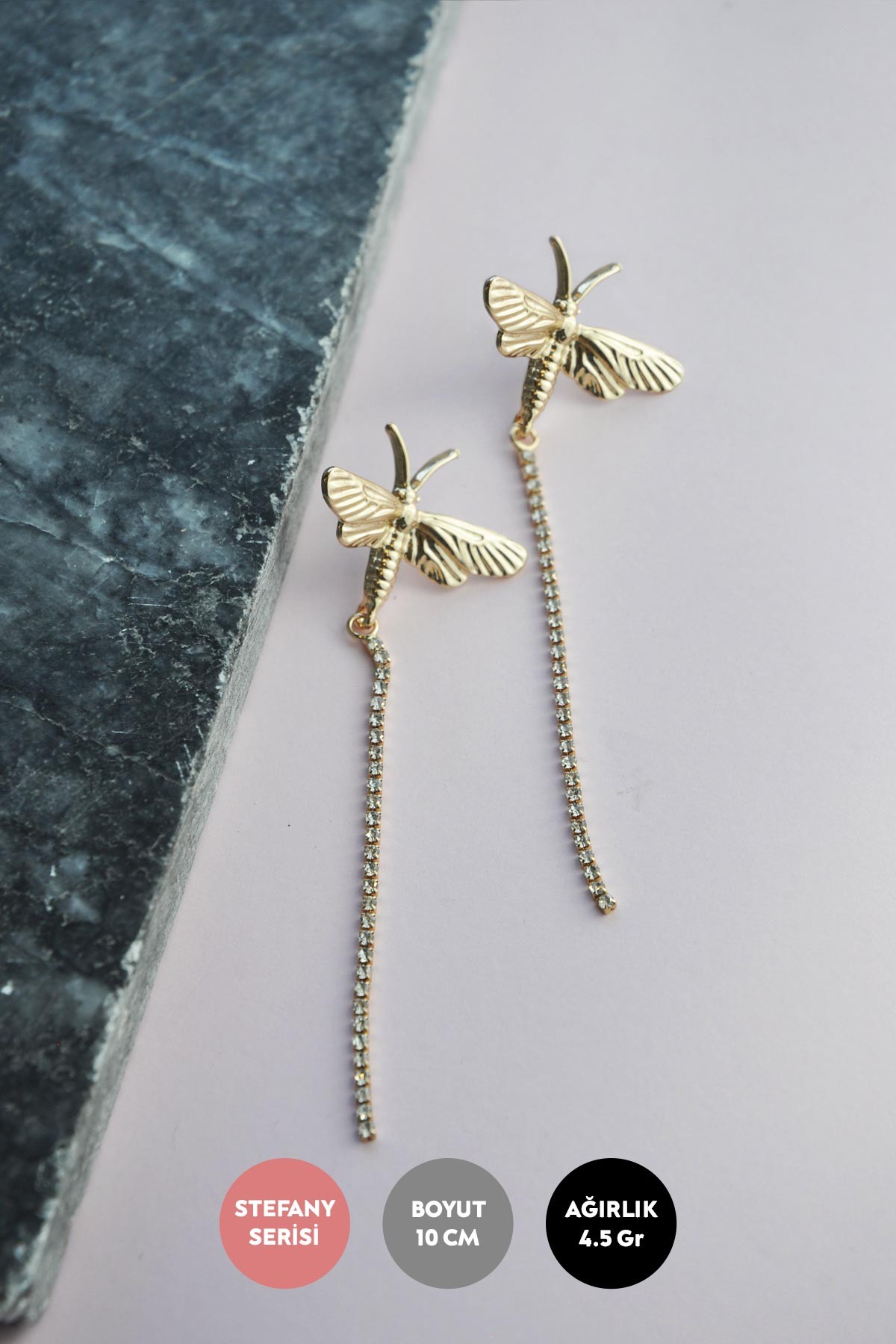 Gold Suyolu Sallantılı Beetle Stefany Küpe AKE9006