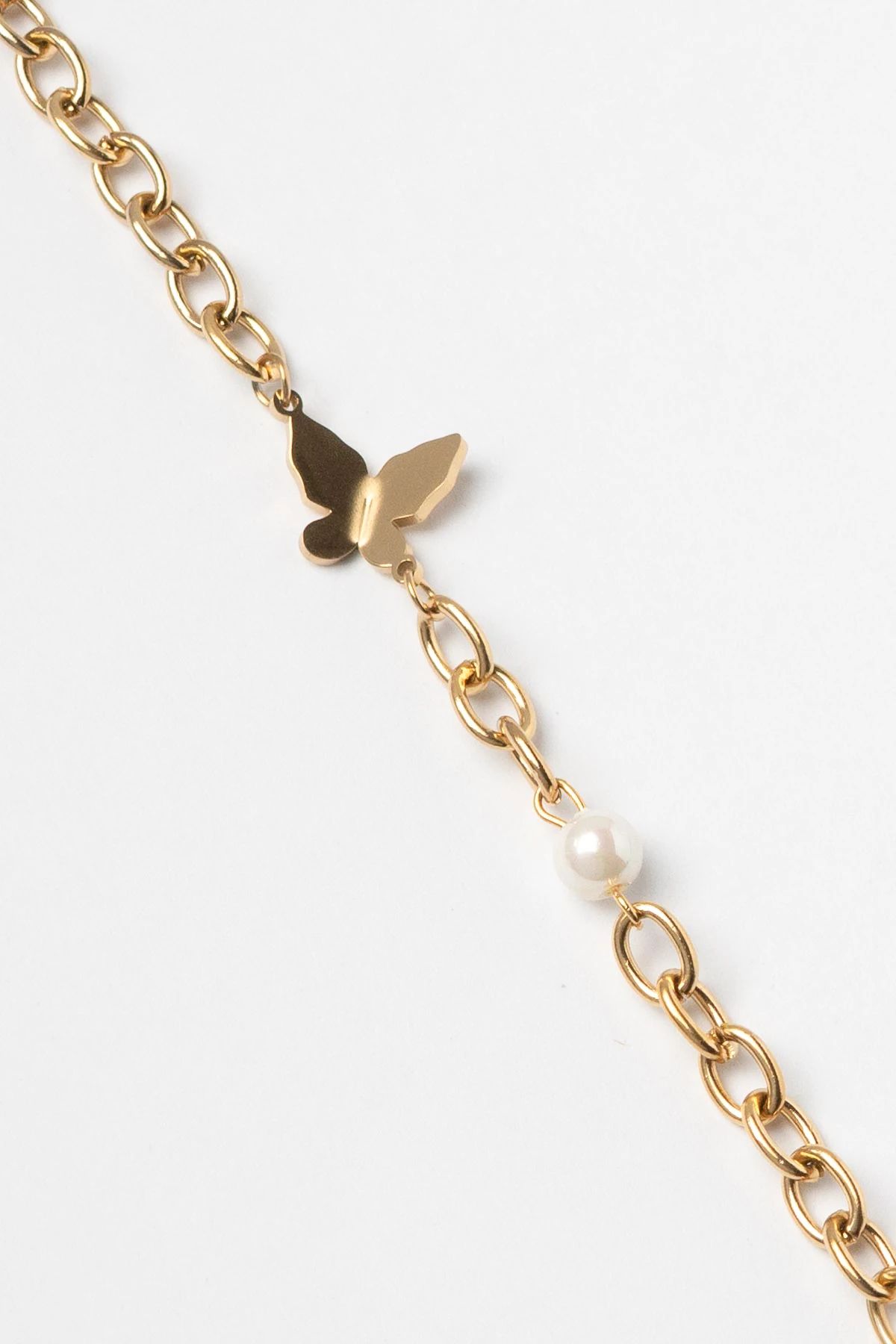 Gold Oval Halka Zincir İnci Ve Kelebek Detay Çelik Bileklik ABL7323