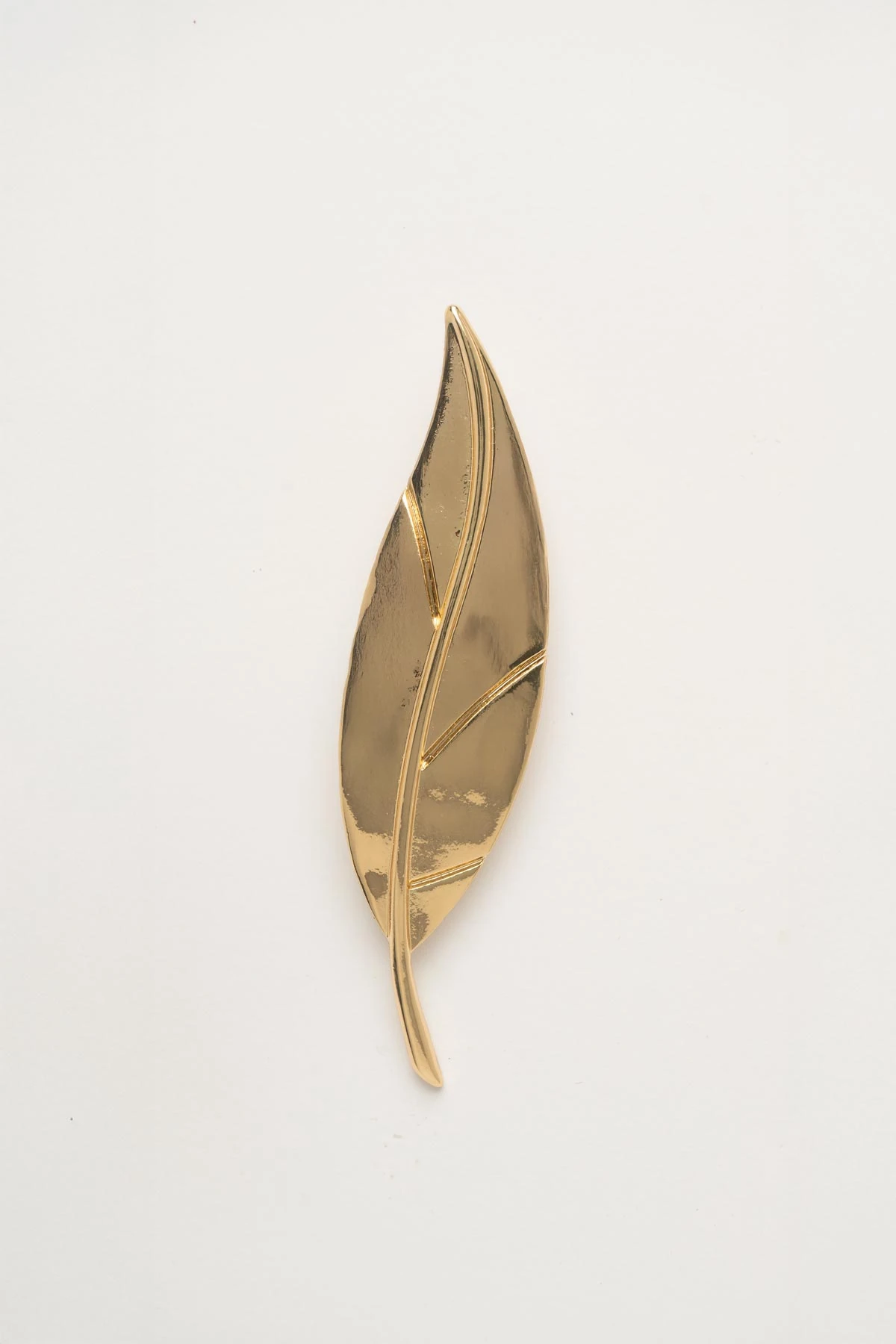 Altın Büyük Yaprak Yaka Broşu ABR9163