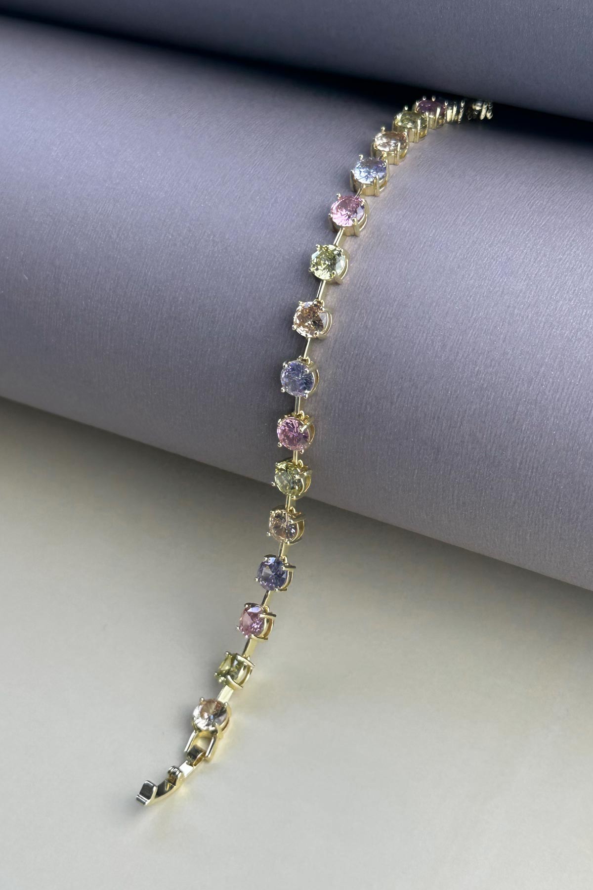 Gold Pastel Renkli Yuvarlak Taşlar Sıralı Bileklik ABL7306