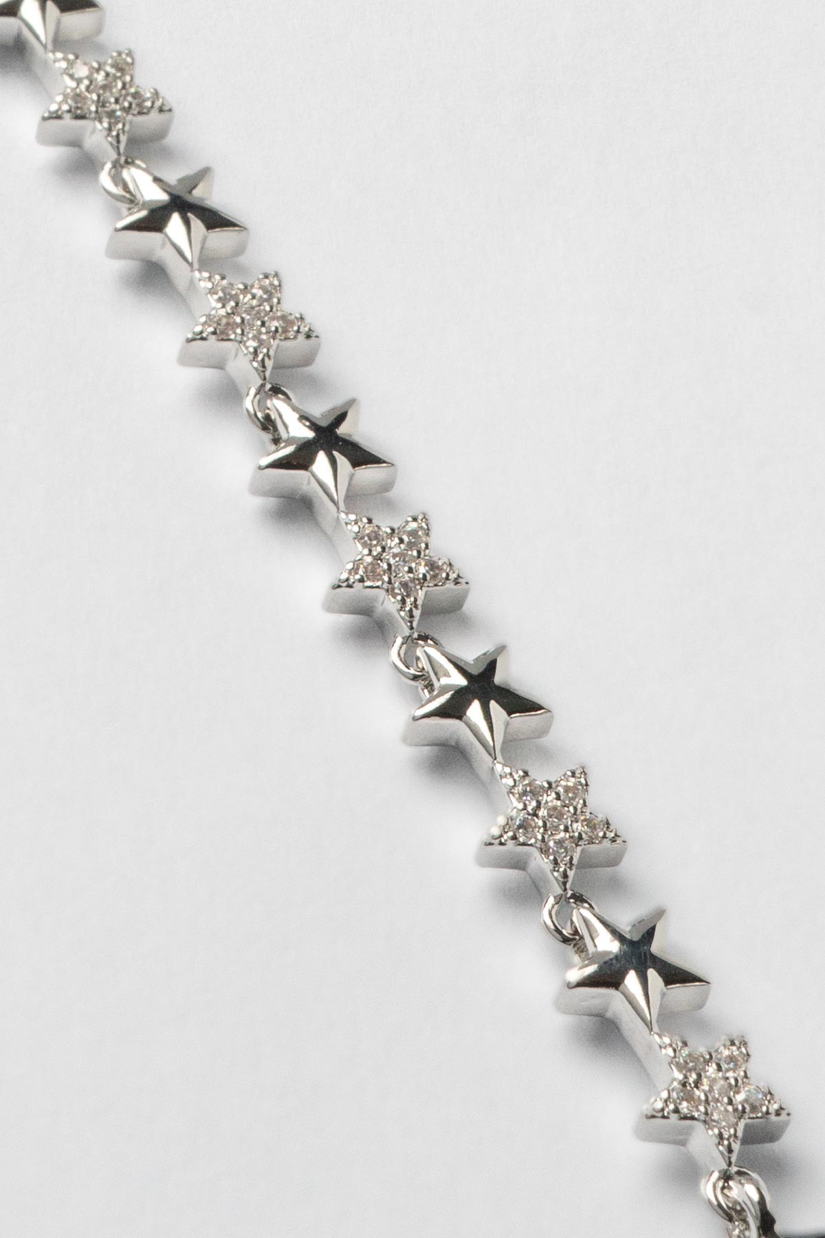 Silver Zirkon Detay Ve Taşsız Minimal Yıldız Sıralı Luxury Bileklik ABL7372
