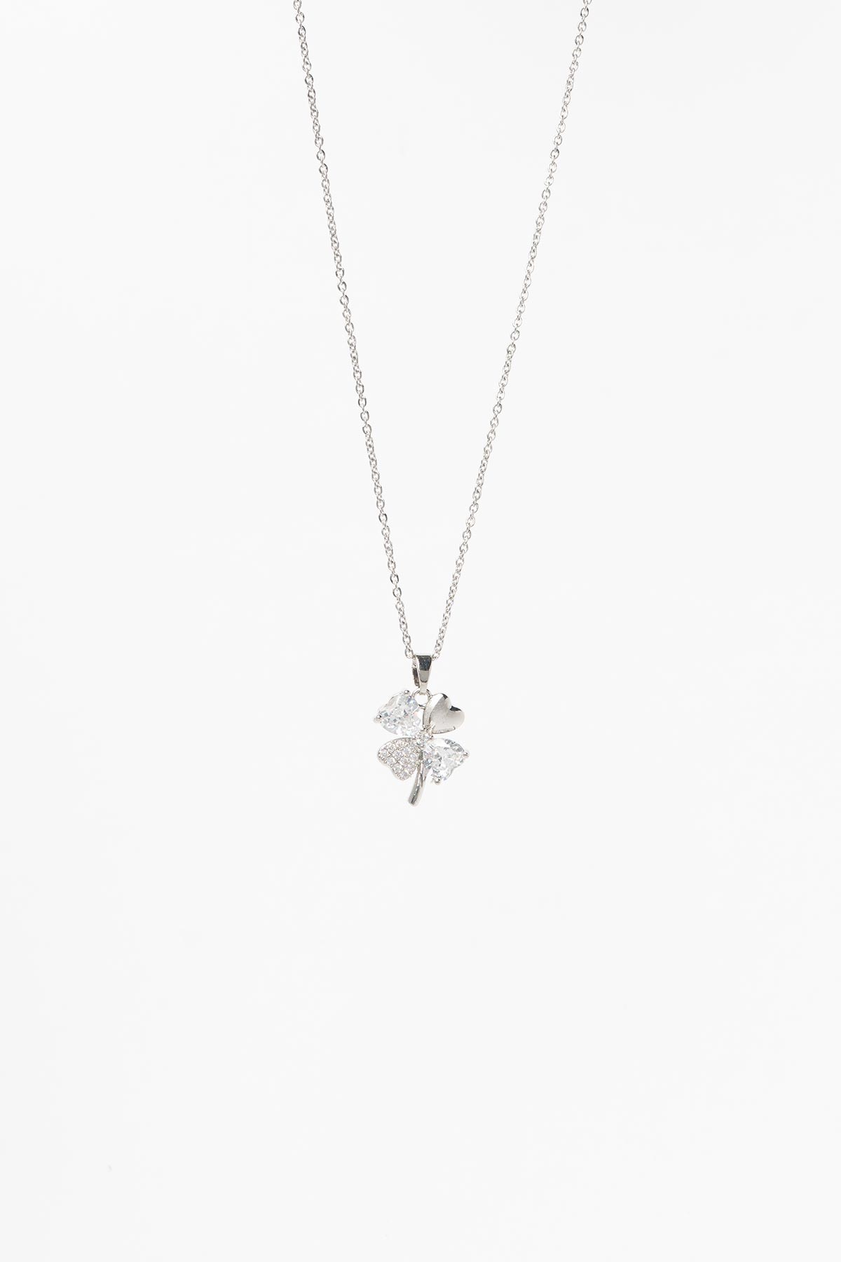 Silver Minimal Zincir Zirkon Ve Kalp Tektaş Tasarım Yonca Çelik Kolye 45 cm AKL4067