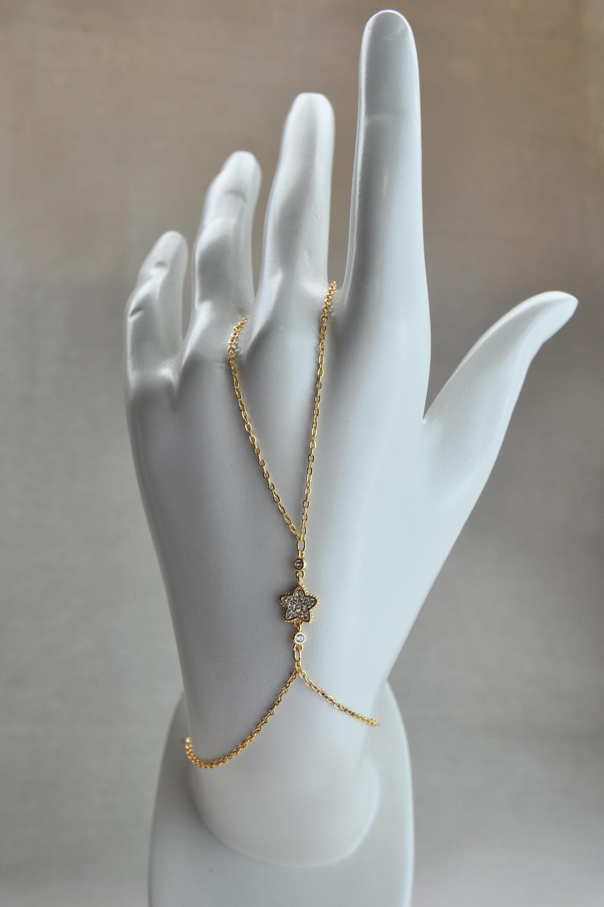 Minimal Tektaş Detay Gold Zirkon Yıldız Tasarım Şahmeran ASH1098