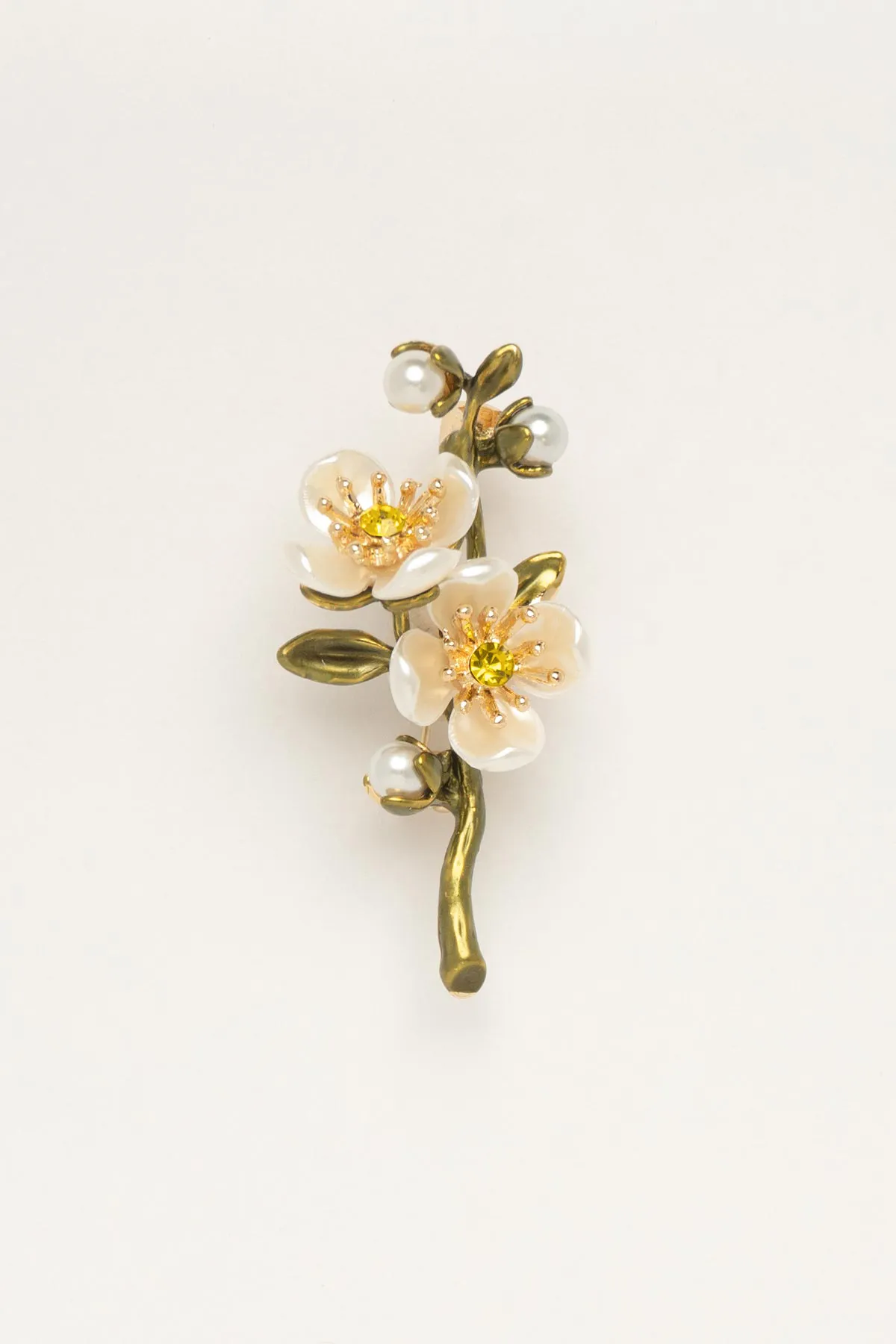 Renkli Tasarım Dalda Çiçekler Yaka Broşu ABR9210