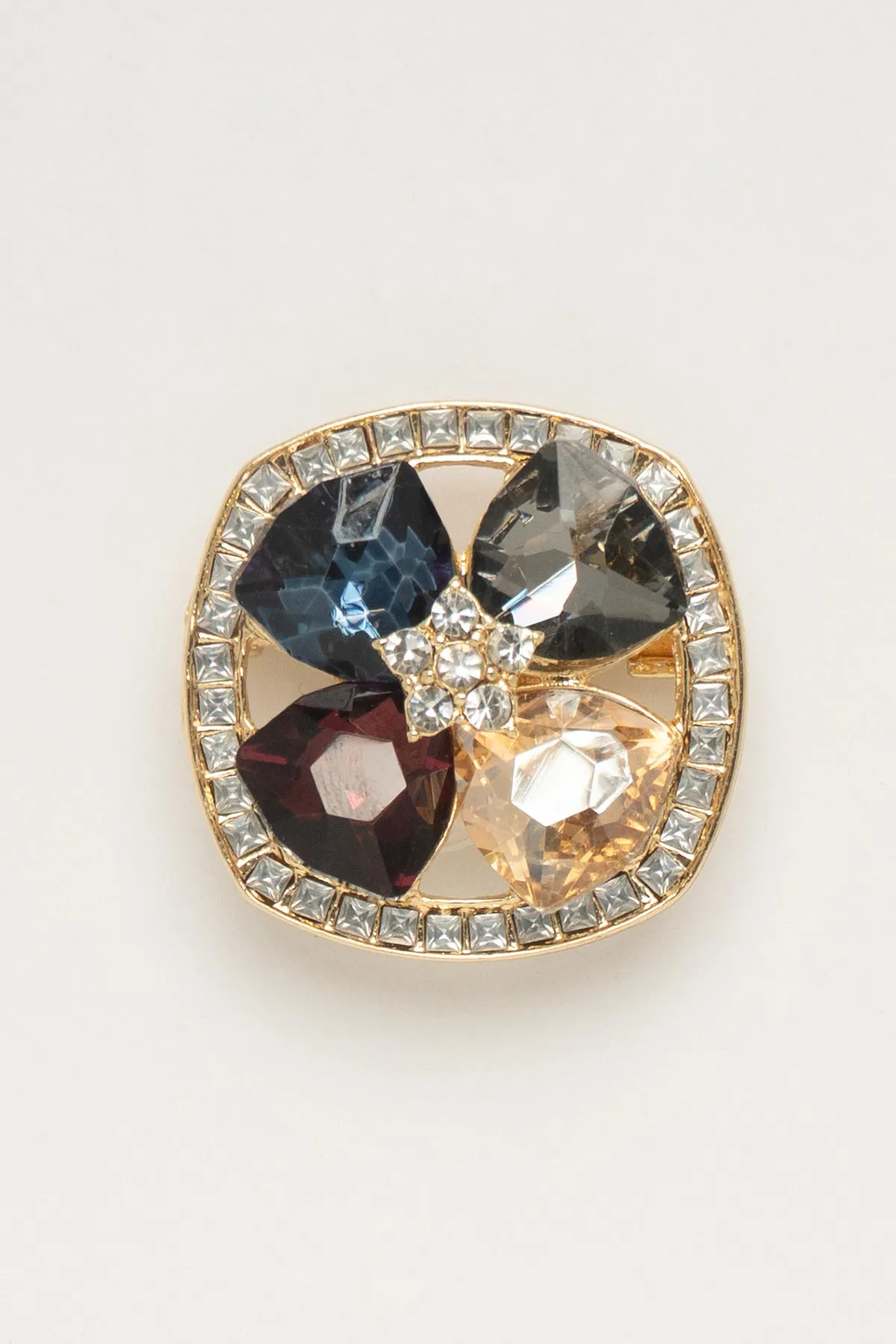 Dört Renk Kristal Taş Tasarım Kare Çerçeveli Yaka Broşu ABR9211