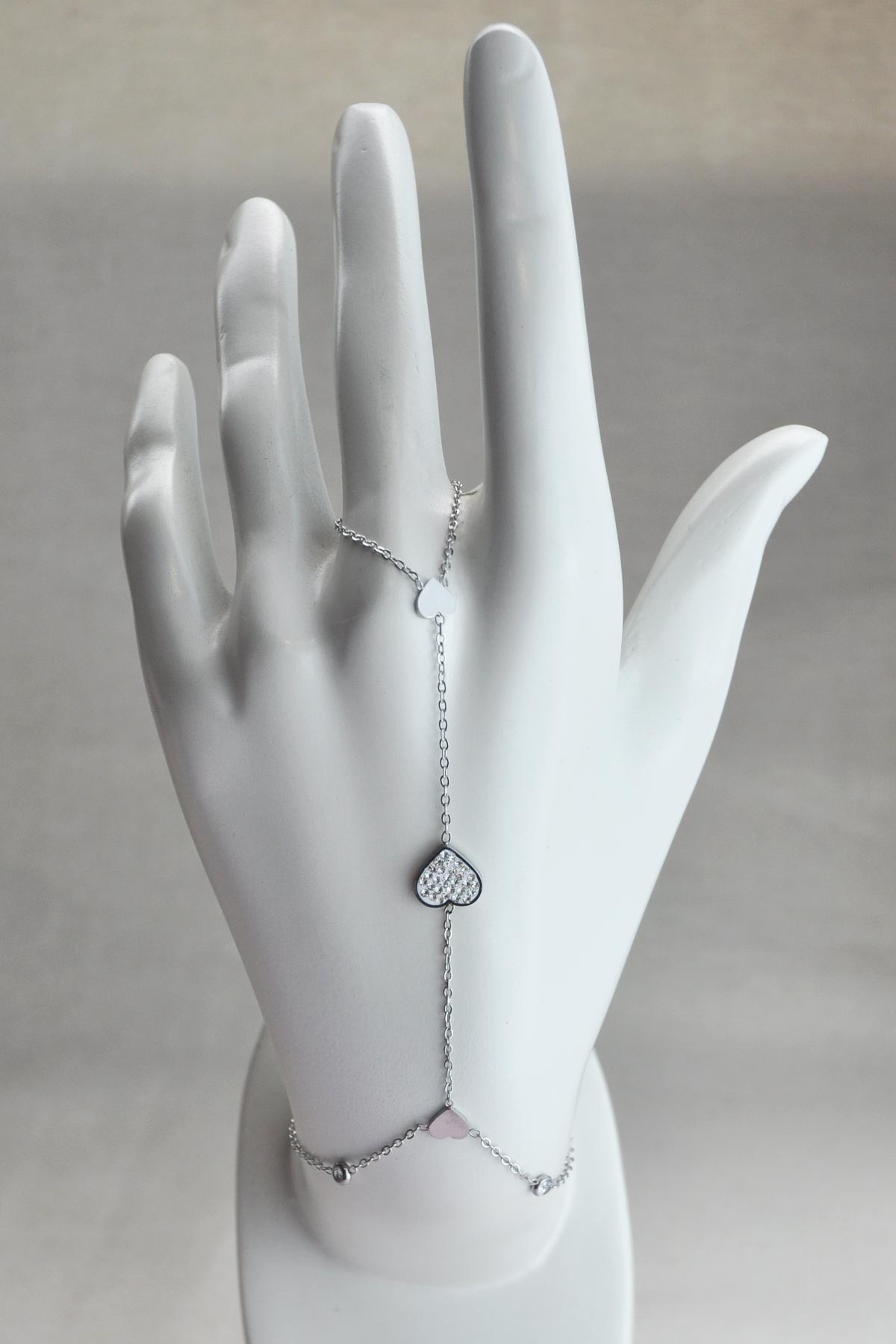 Minimal Tektaş Ve Casual Silver Kalp Detay Zirkon Kalp Tasarım Çelik Şahmeran ASH1135
