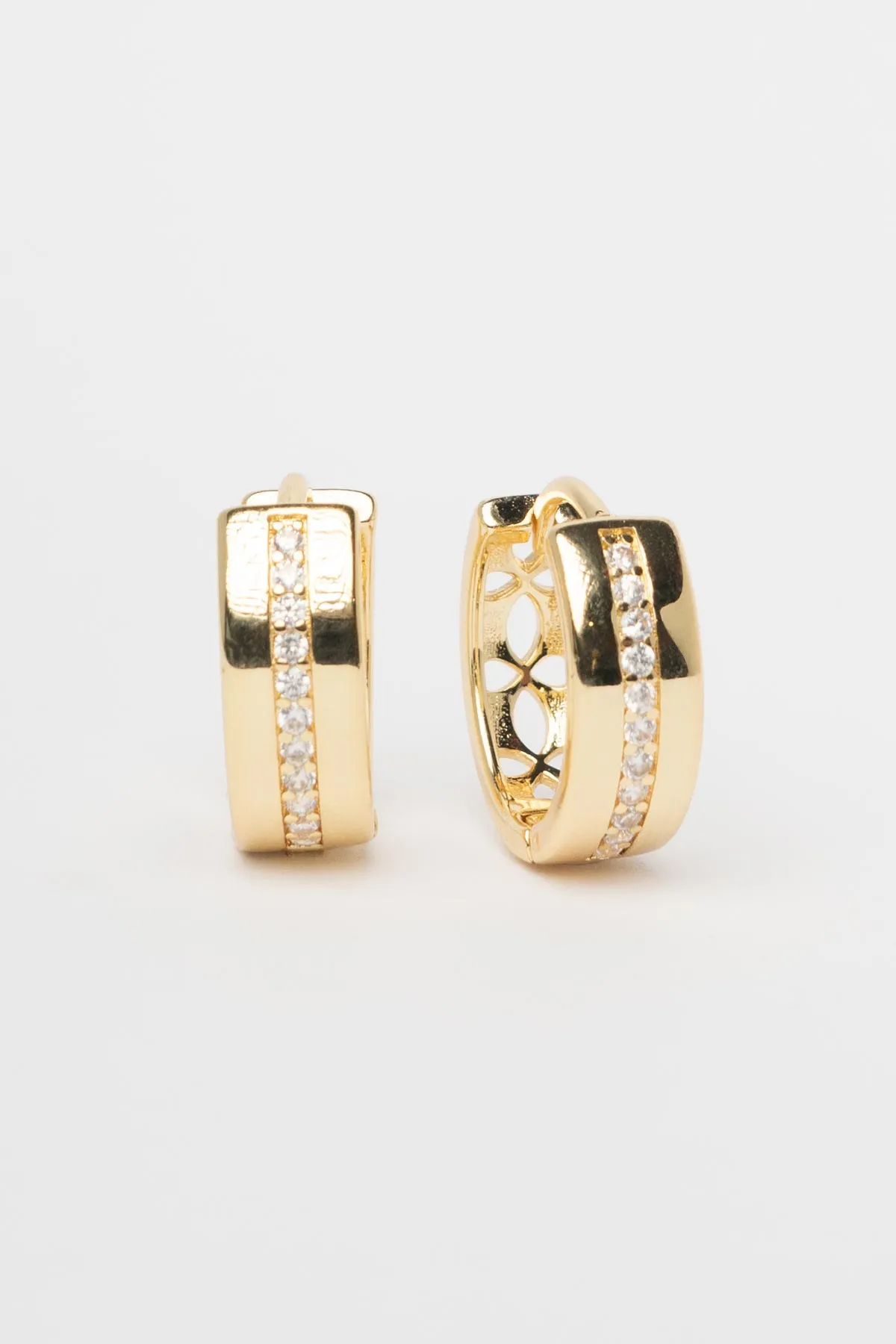 Gold 14K Ortası Tektaş Çizgi Halka Glory Küpe AKE9811