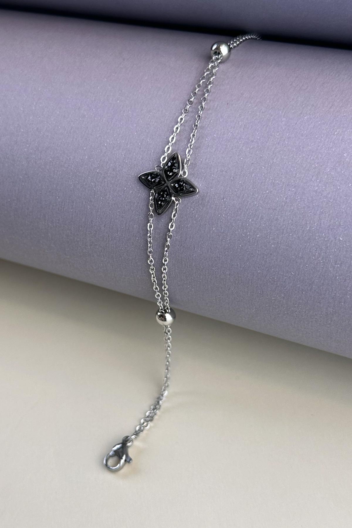 Silver Topçuk Detay Çift Minimal Zincir Siyah Taşlı Çiçek Tasarım Çelik Bileklik ABL7070