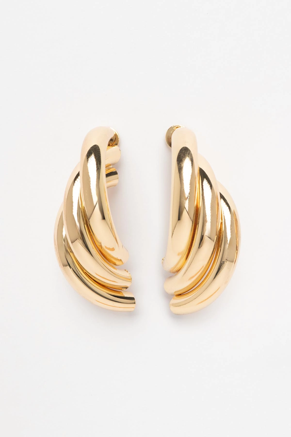 Gold Üçlü Kıvrım Tasarım Stefany Küpe AKE9671