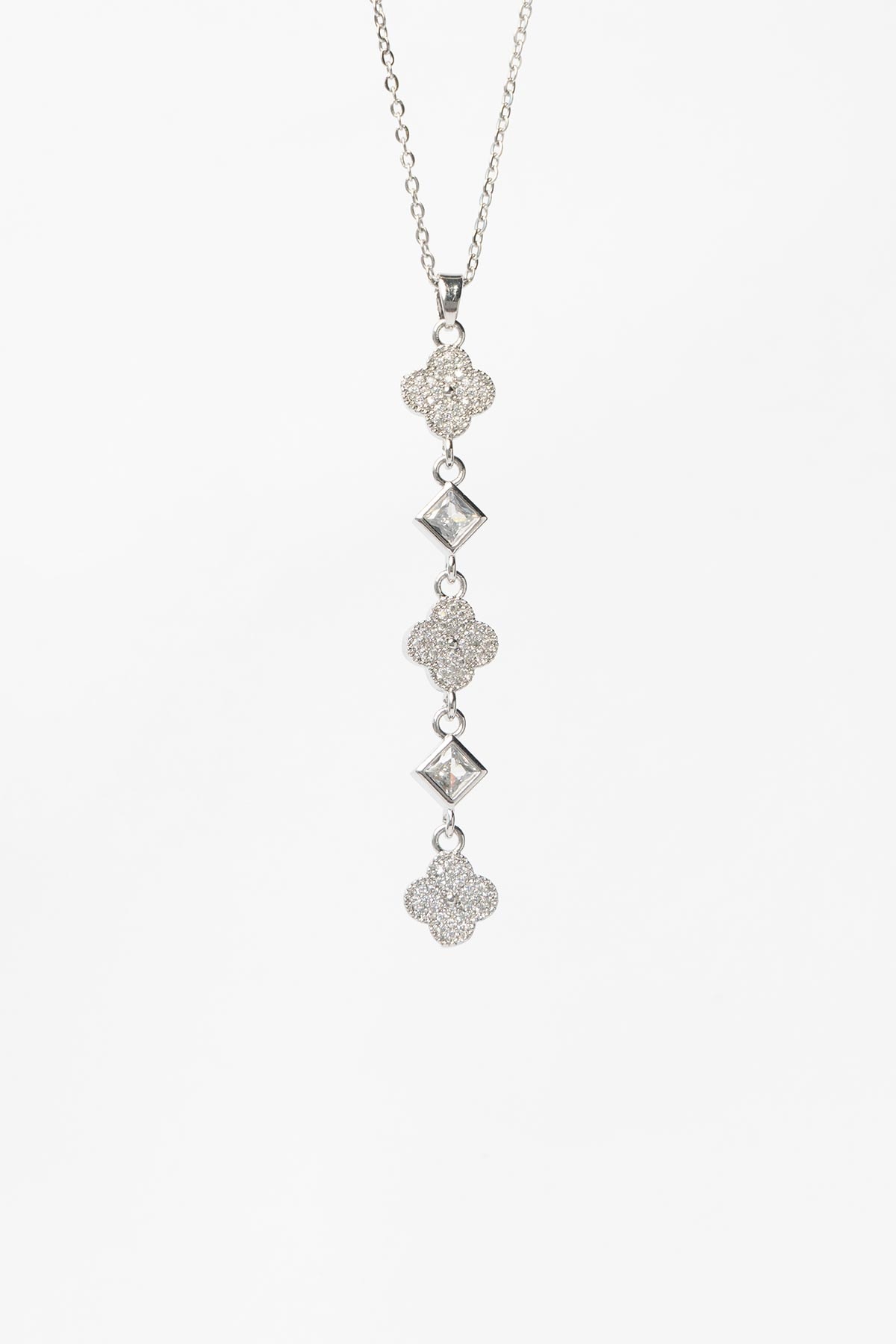 Silver Minimal Zincir Zirkon Kaplı Minimal Dört Yaprak Yoncalar Sallantılı 45cm Çelik Kolye AKL4152