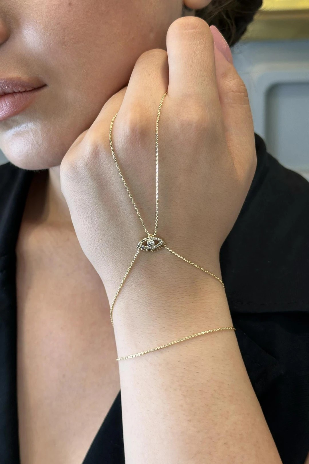 Gold Zirkon Minimal Kirpikli Göz Tasarım Şahmeran ASH1101