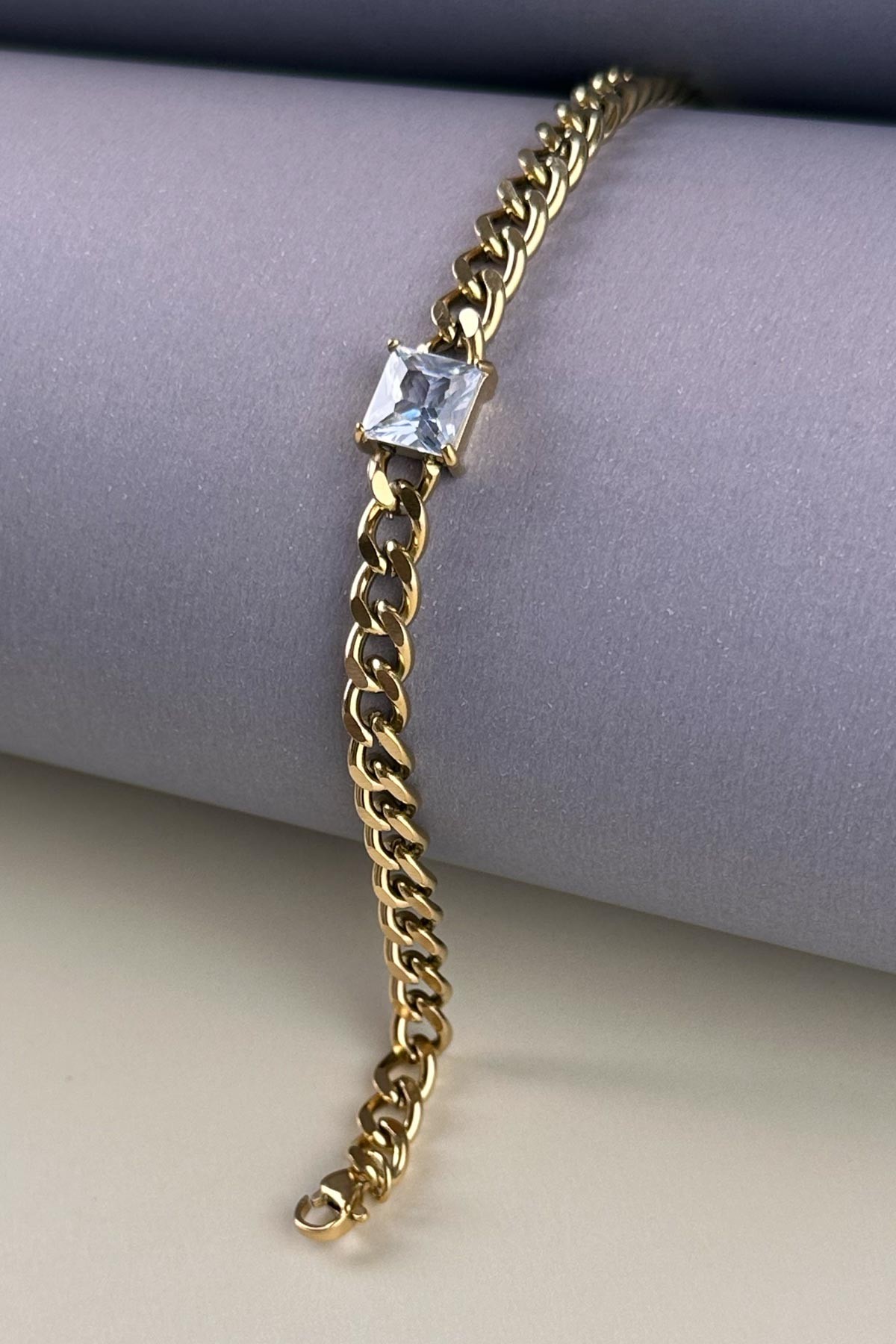 Büyük Baget Taş Detay Gold Curb Zincir Çelik Bileklik ABL7211
