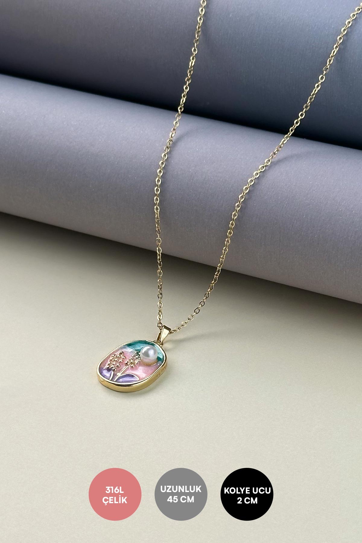 Gold Minimal Zincir Pembe Yeşil Mor Mineli İncili Başak Figürlü Asimetrik Tasarım Madalyon Çelik Kolye AKL4035