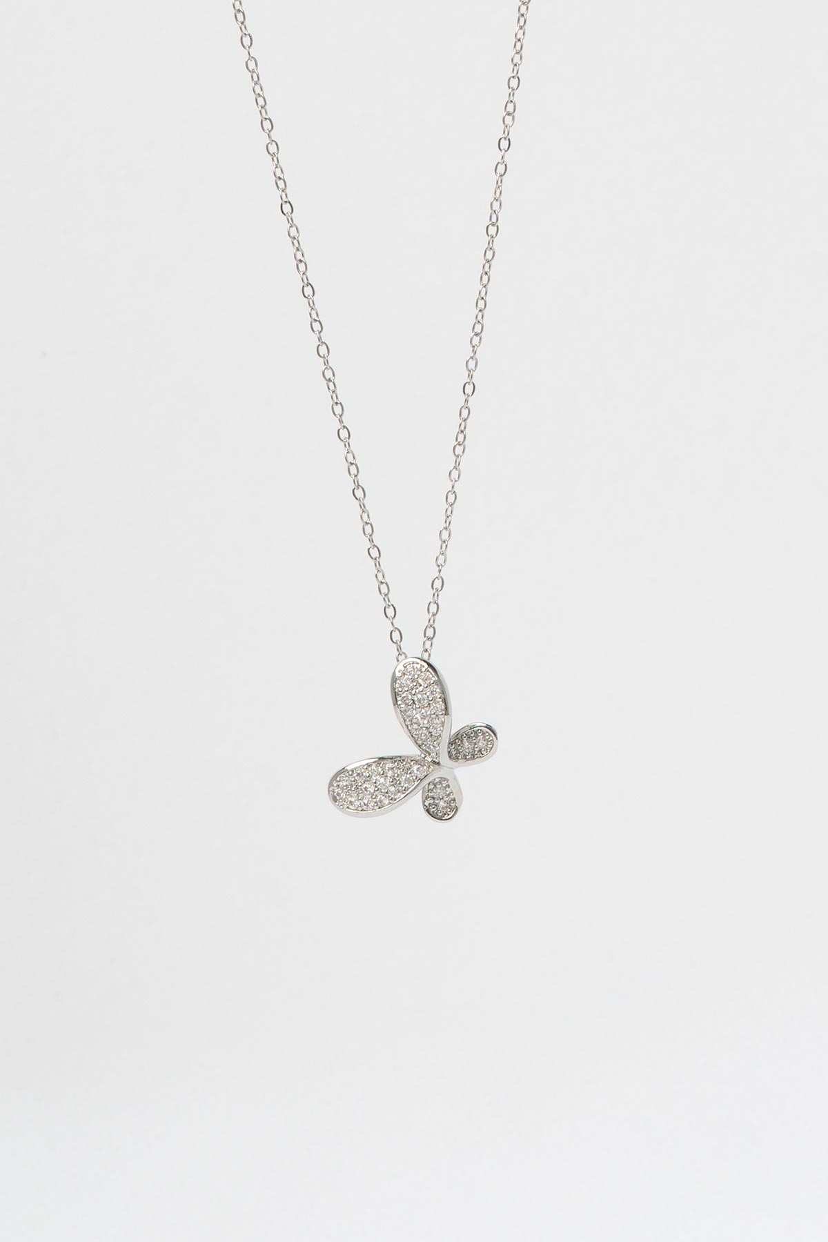 Silver Zirkon Taşlı Estetik Kelebek Tasarım Figür Sallantılı Luxury Kolye AKL4238