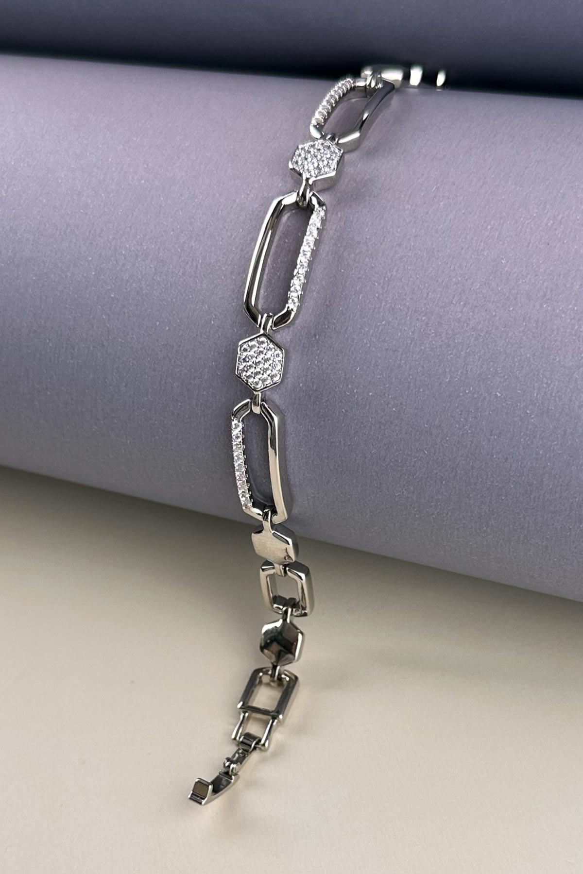 Silver Circuit Tasarım Zirkon Altıgen Detay Luxury Bileklik ABL7251