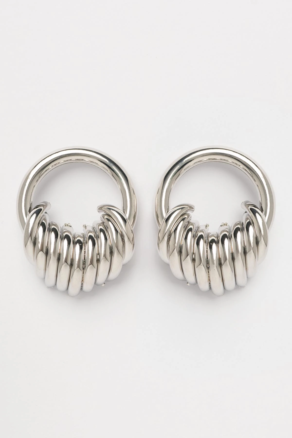 Silver Halka İçinde Sıralı Halkalar Stefany Küpe AKE9657