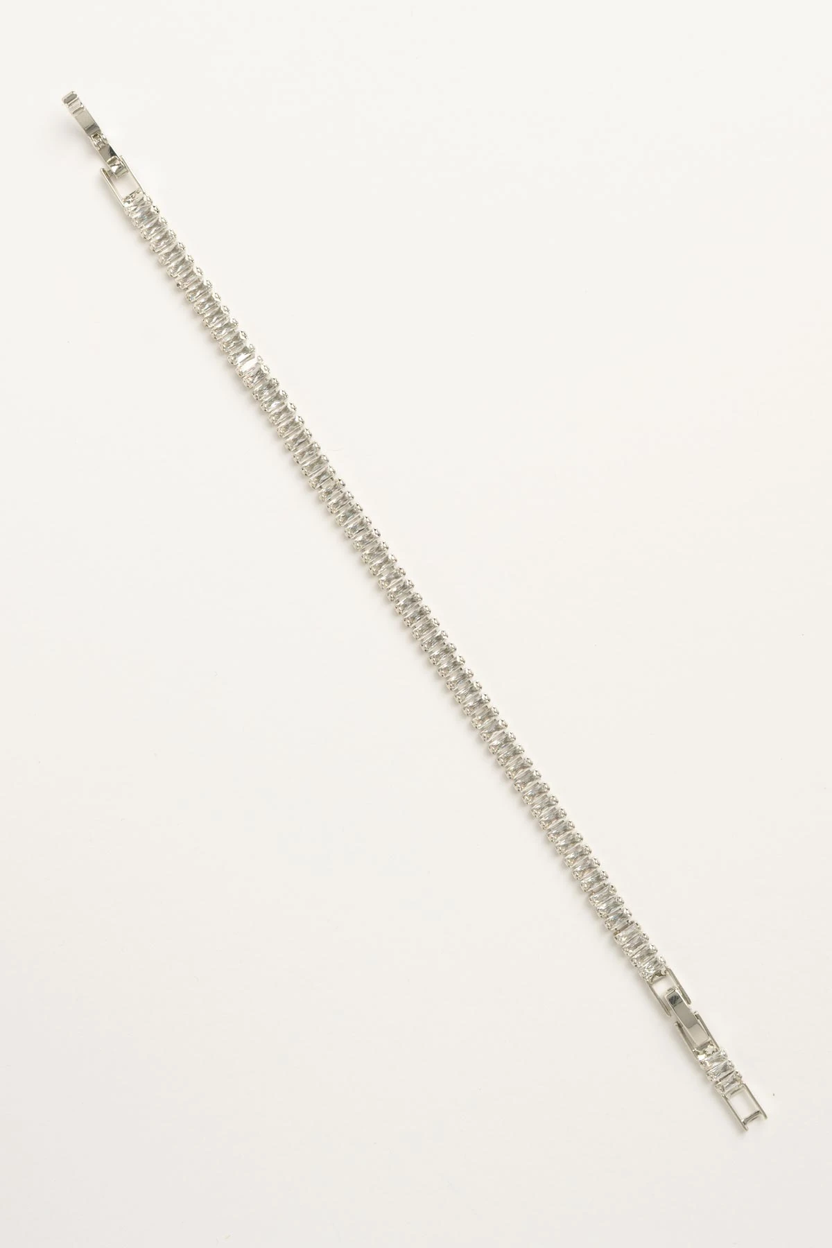 Silver Medium Baget Sıralı Suyolu Bileklik ABL7629