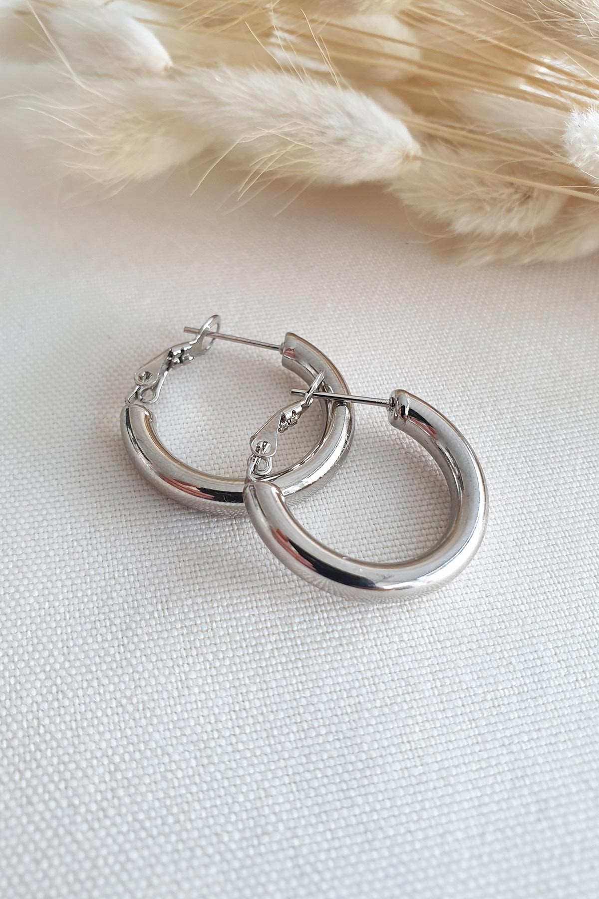 Boru Halka Silver Çelik Küpe AKE4281