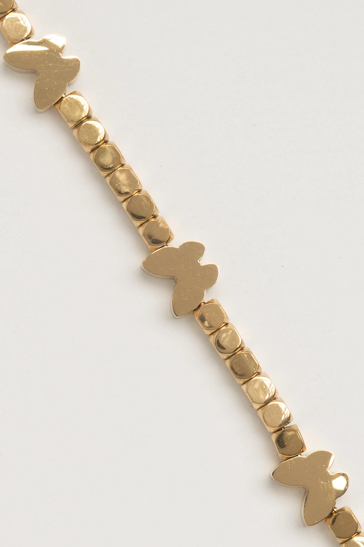 Gold Dolgulu Kelebek Detay Sıra Küpler Çelik Bileklik ABL7213