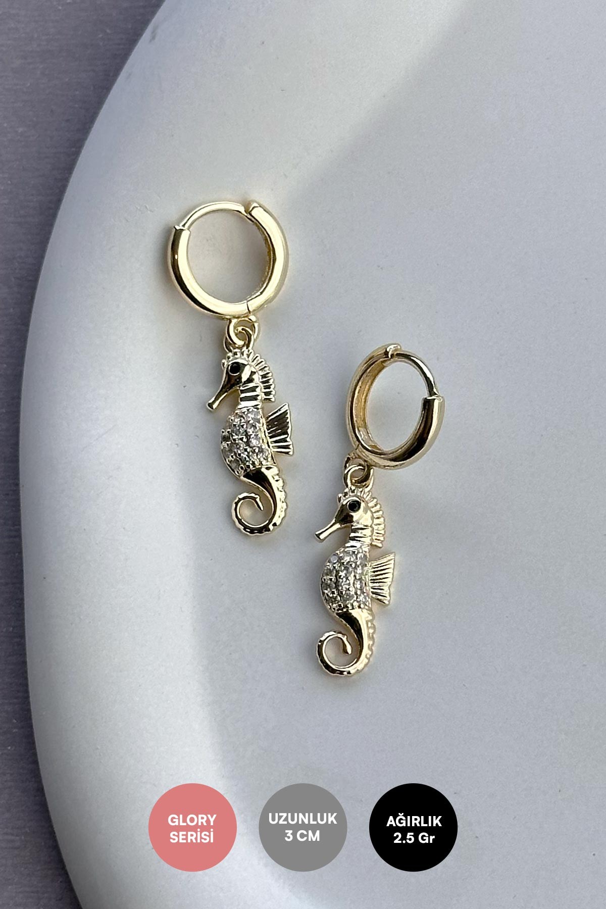 Gold Zirkon Detay Deniz Atı Sallantılı Glory Küpe AKE9151
