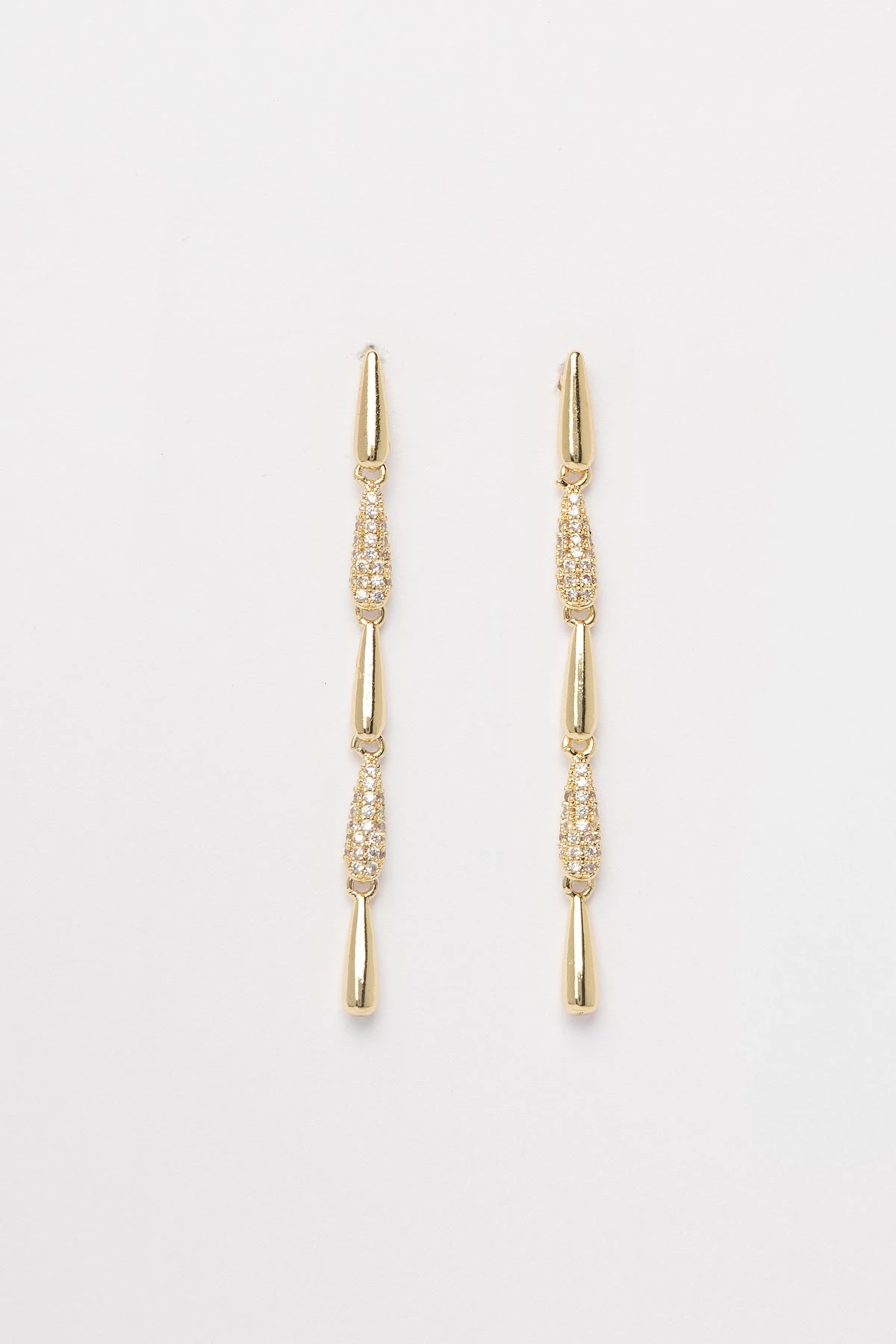 Gold 14K İnce Damla Figür Sallantılı Uzun Taş Detay Glory Küpe AKE9426