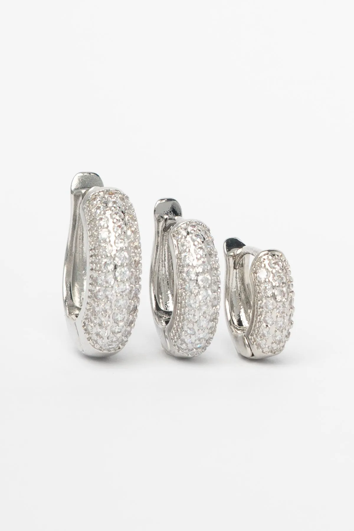 Silver Zirkon Kaplı Dolgulu Üç Boy Halka Çoklu Glory Küpe AKE9754