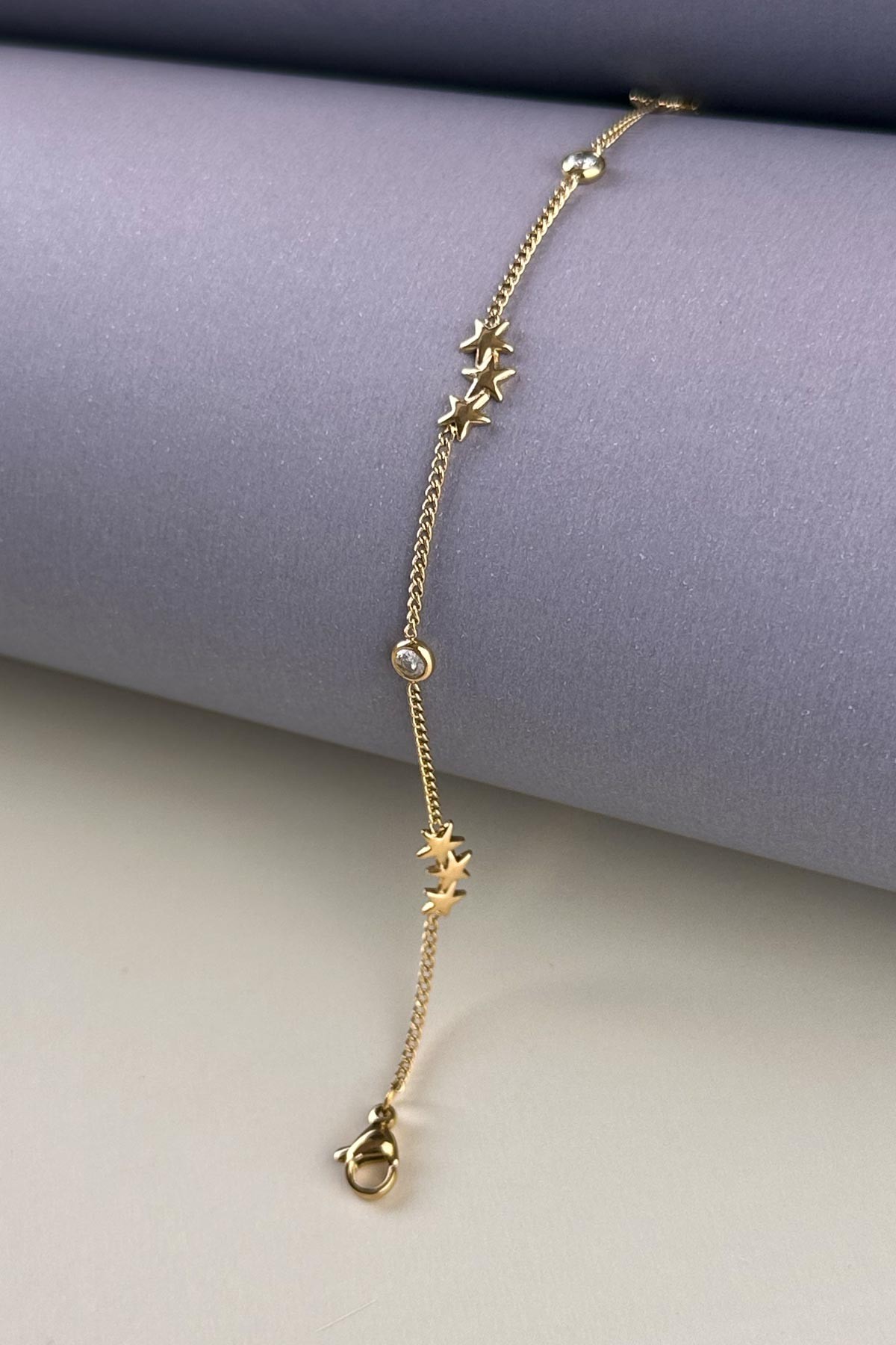 Gold Üçlü Yıldızlar Ve Tektaş Çelik Bileklik ABL7217