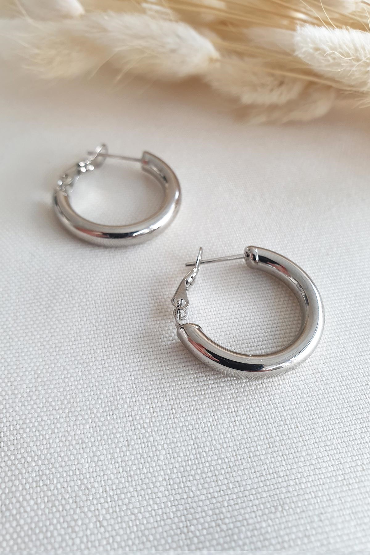 Boru Halka Silver Çelik Küpe AKE4281