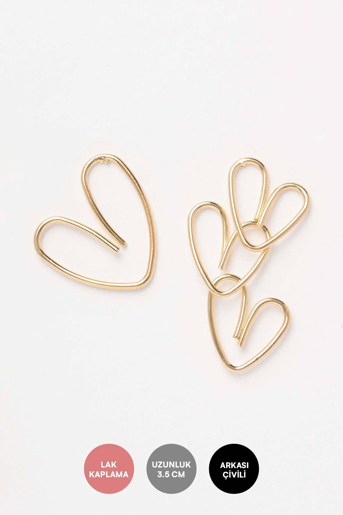 Gold Asimetrik Tel Kalp Tasarım Stefany Küpe AKE9573