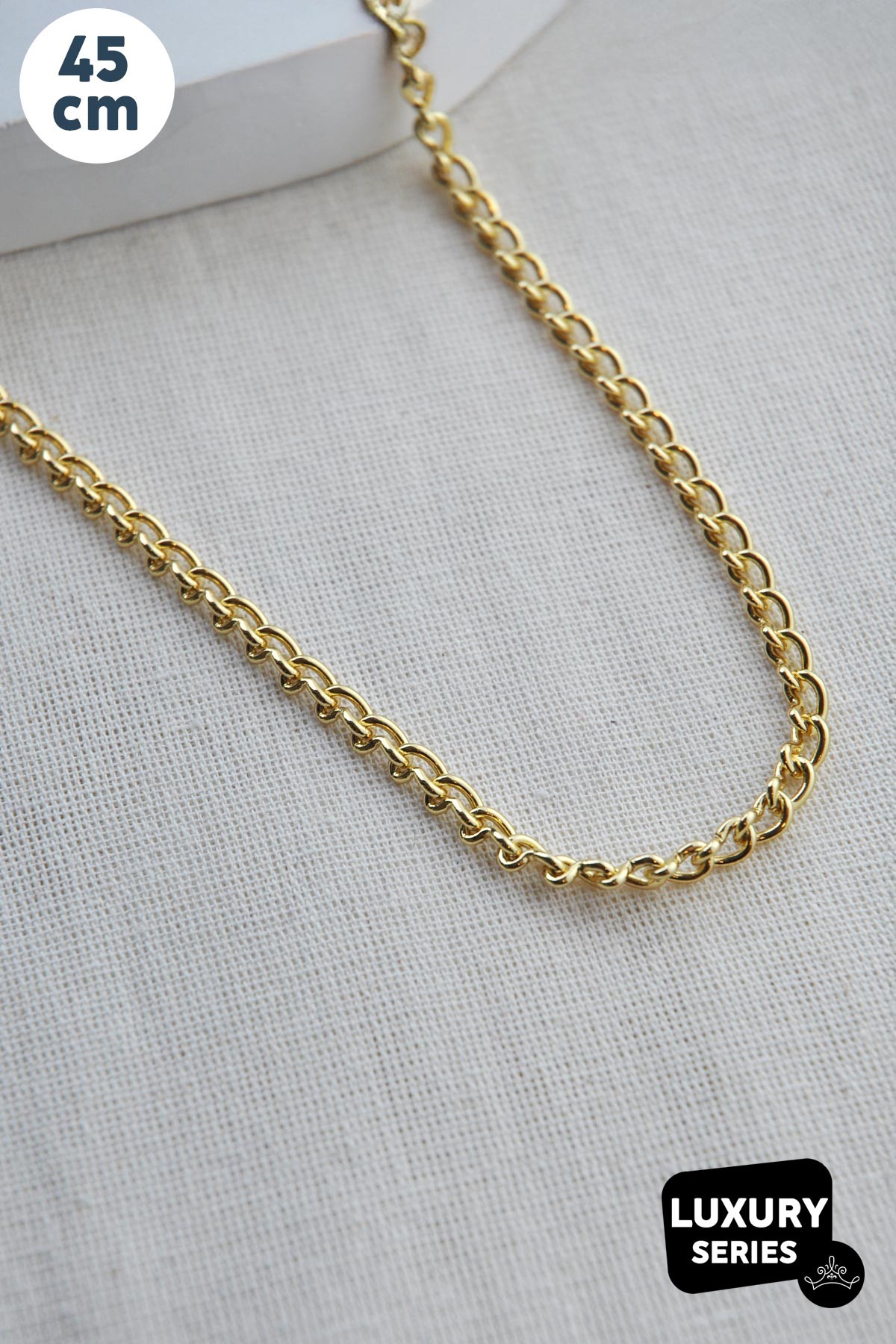 Gold Casula Gotik Tasarım Zincir Luxury Kolye AKL3820