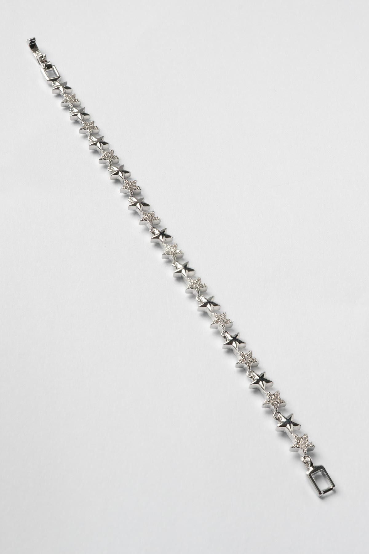 Silver Zirkon Detay Ve Taşsız Minimal Yıldız Sıralı Luxury Bileklik ABL7372