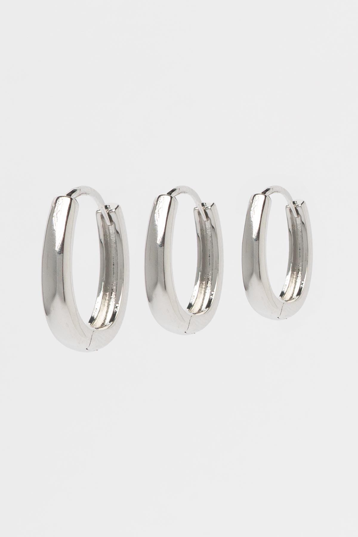 Silver Casual Halka Çoklu Glory Küpe AKE9360