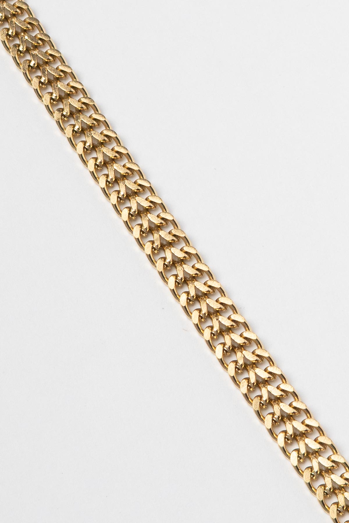 Gold Çift Sıra Görünümlü Casual Zincir Çelik Bileklik ABL7475