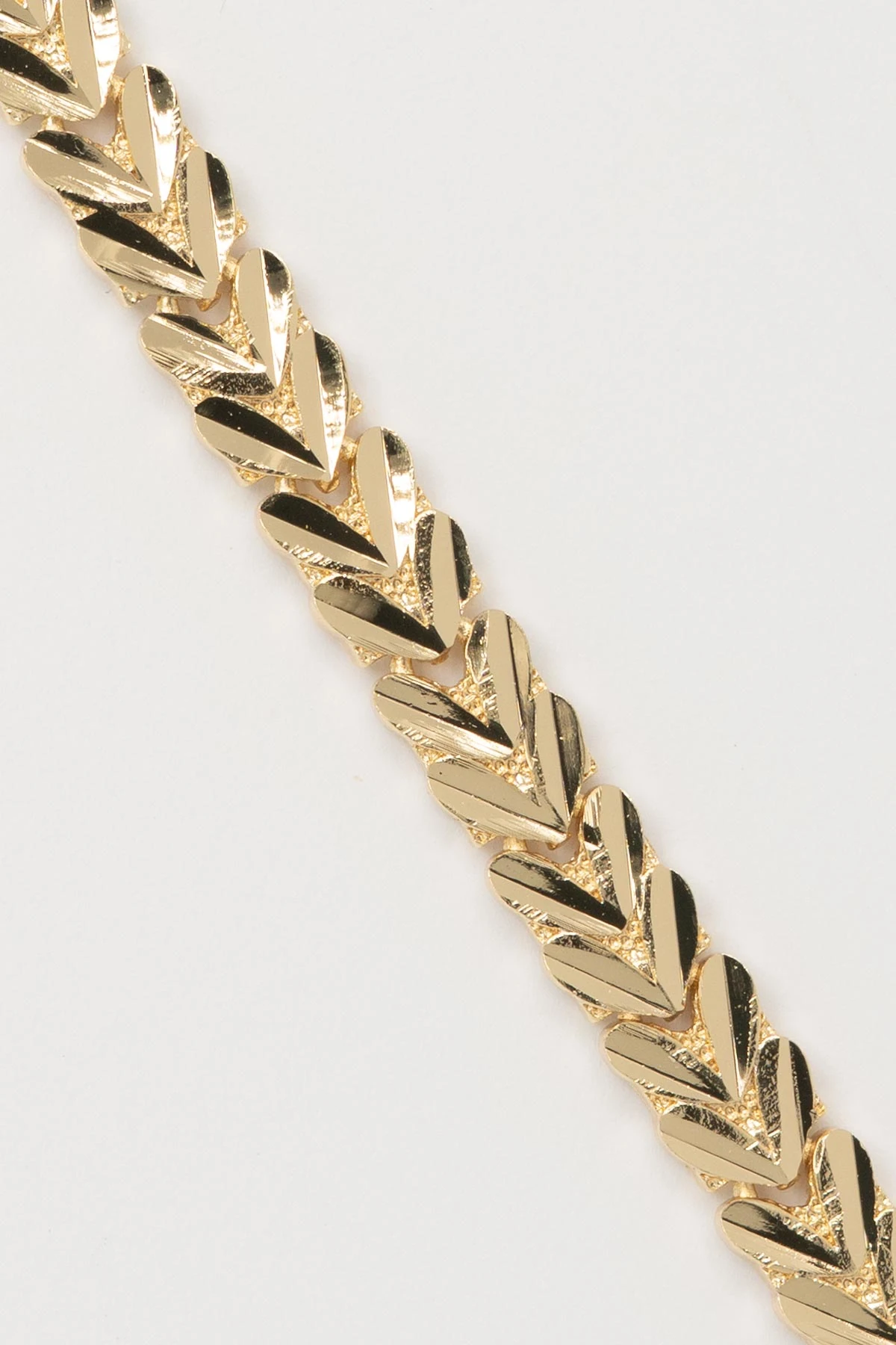 Gold 14K Lazer Kesim Kalp Sıralı Luxury Bileklik ABL7577