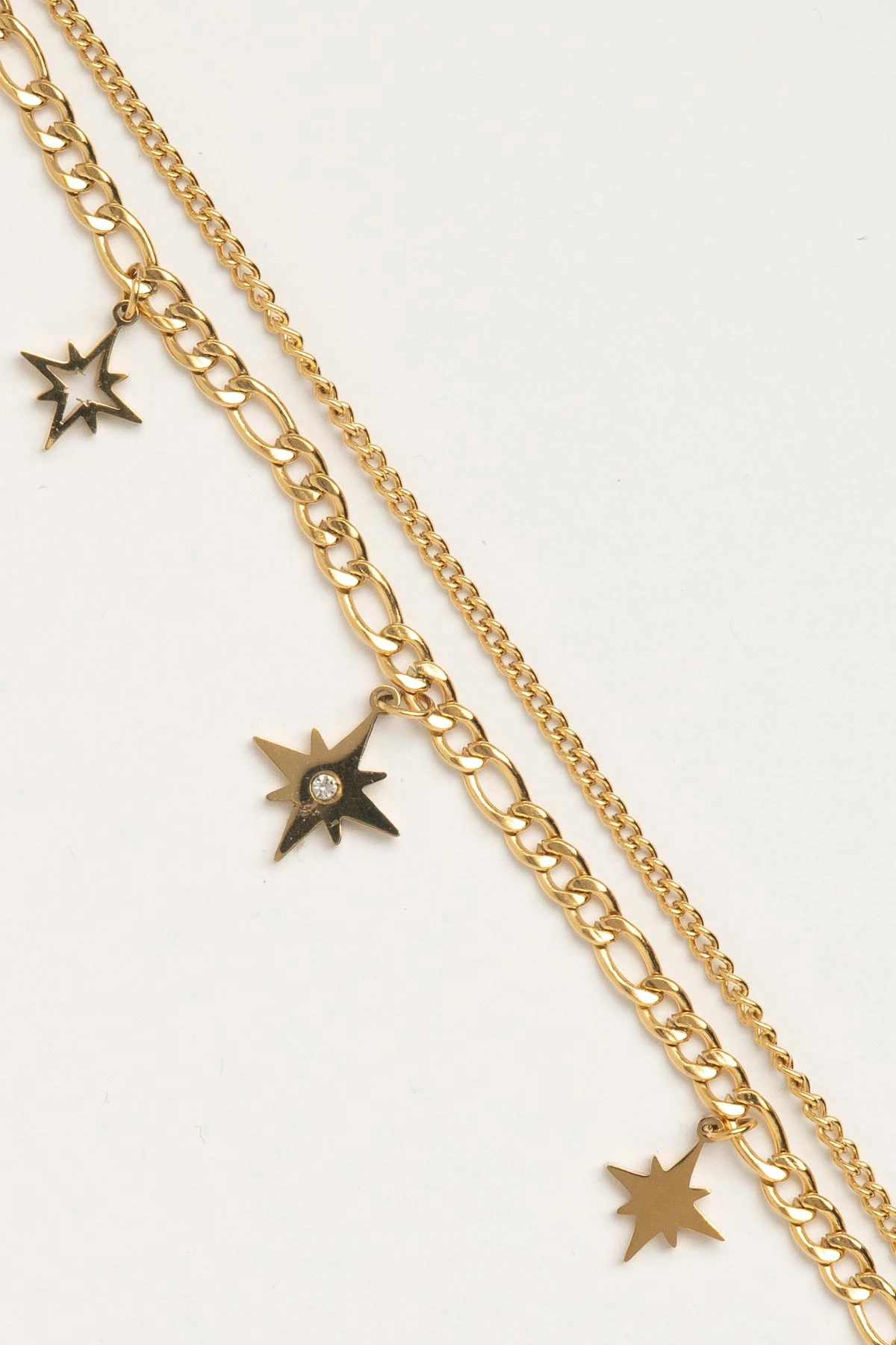 Gold Çift Zincir İçi Boş Ve Tektaş Detaylı Kuzey Yıldızları Sallantılı Çelik Bileklik ABL7329