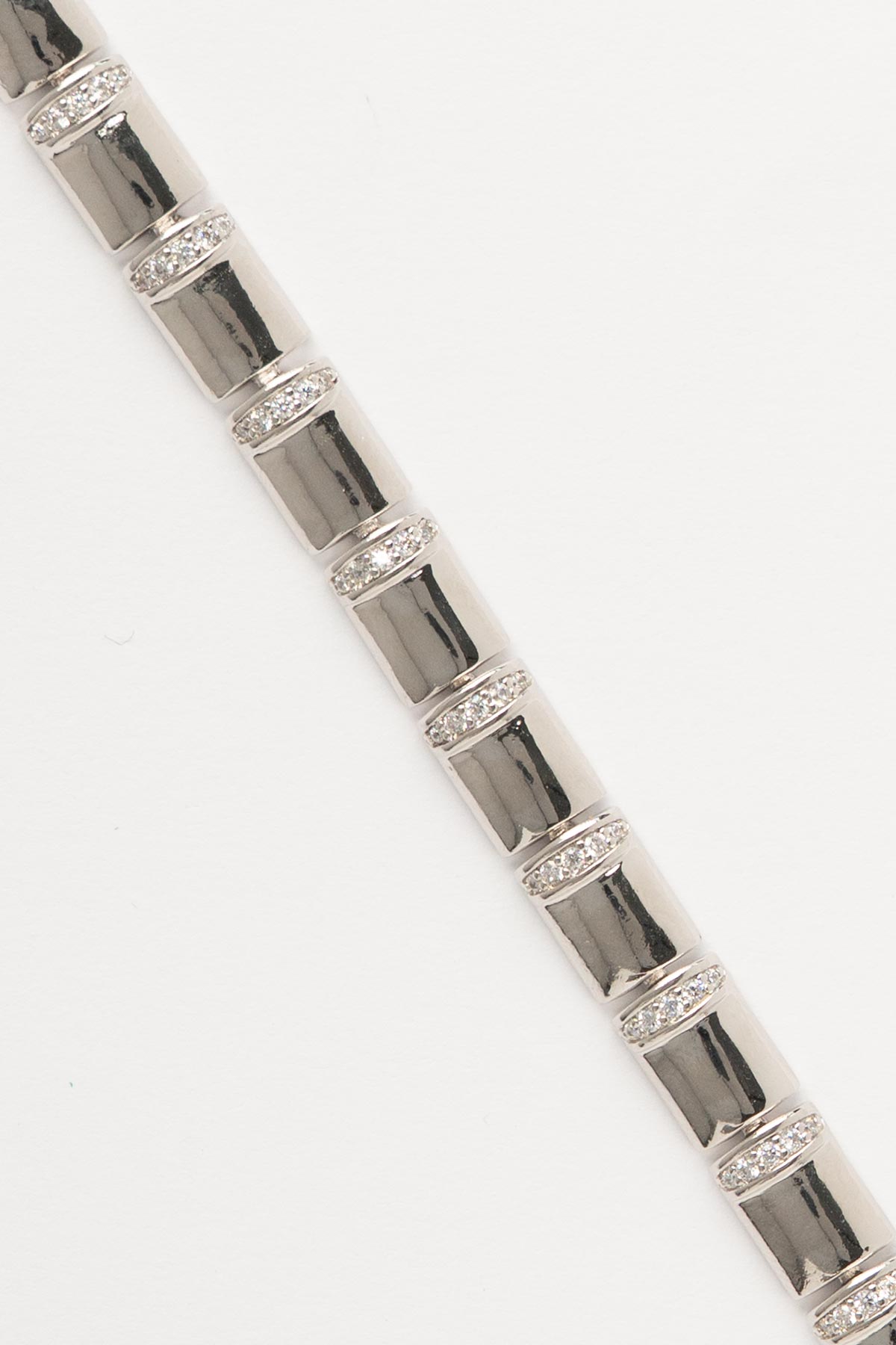 Silver Taş Şerit Detaylı Dikdörtgen Tasarım Luxury Bileklik ABL7532