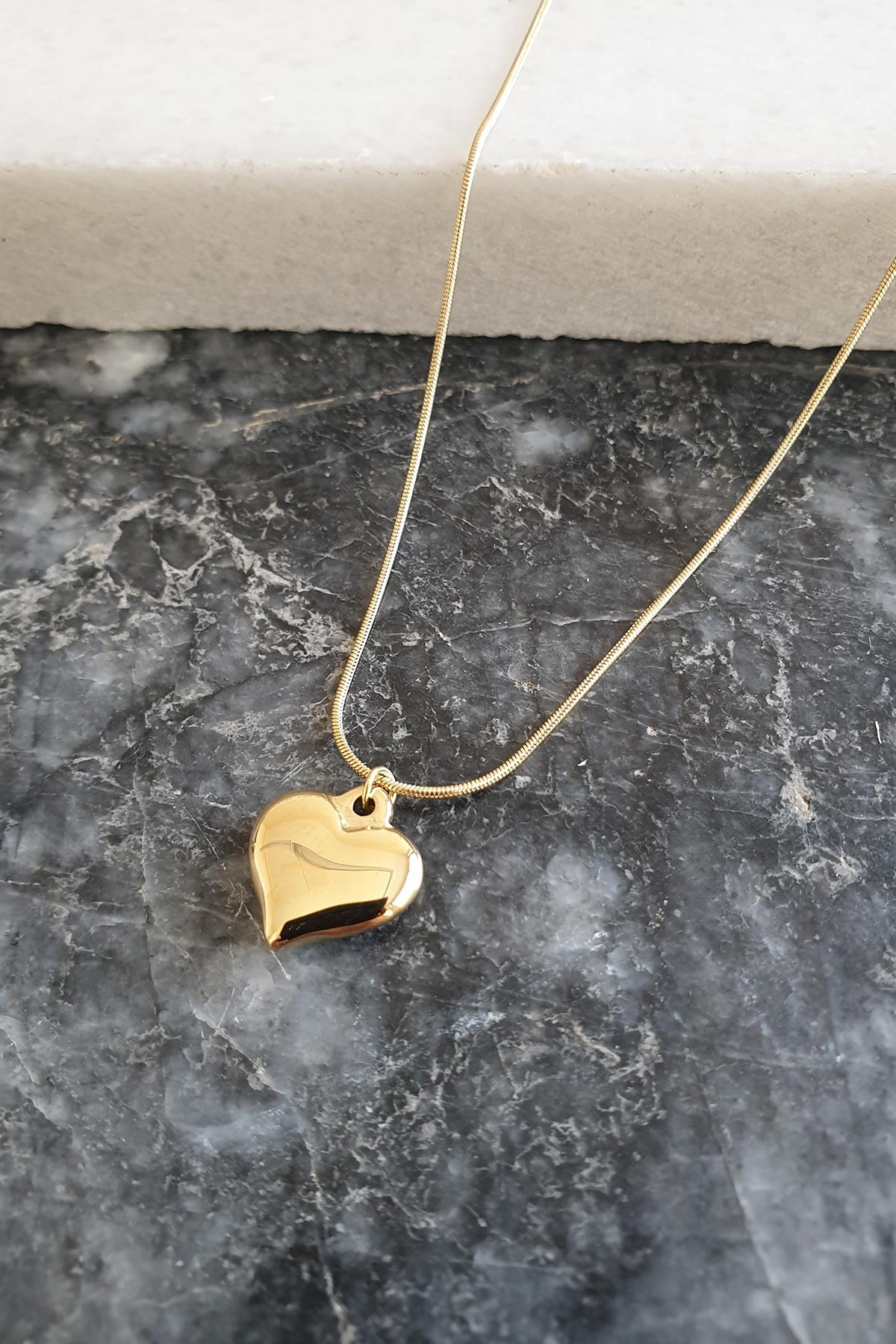 Slim Gold Zincir Kalplı Çelik Kolye 45 Cm AKL1225