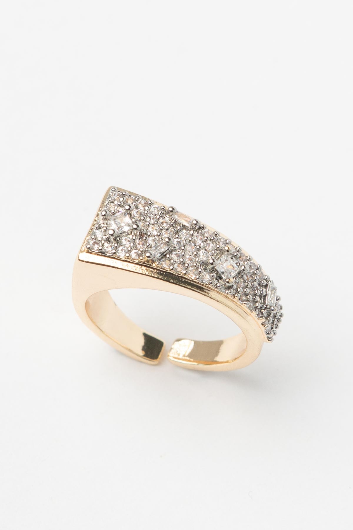 Gold Crown Pave Ring Zirkon Taşlı Üçgen Tasarım Glory Yüzük AYZ8422