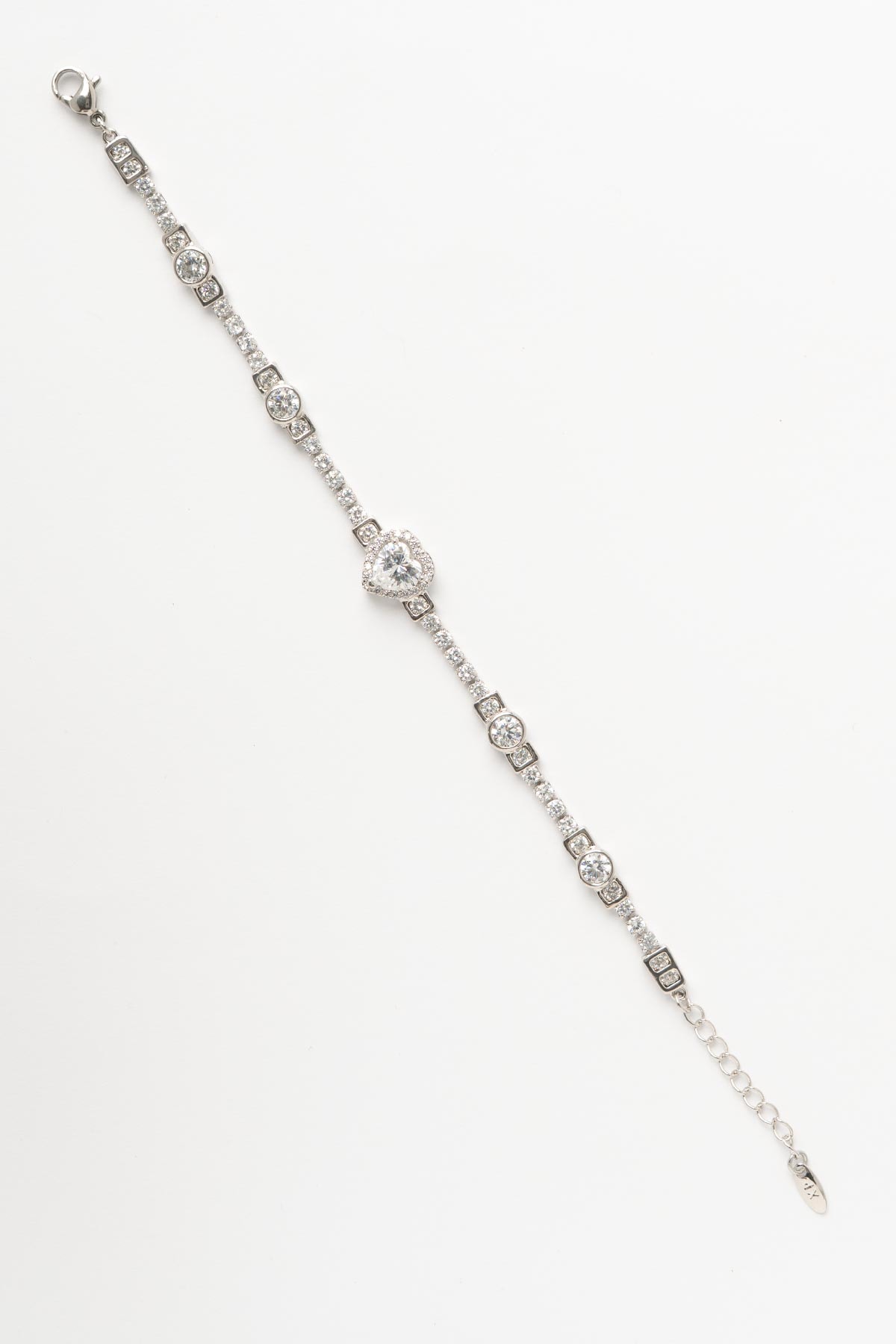Silver Suyolu Tasarım Kristal Kalp Detay Luxury Bileklik ABL7535
