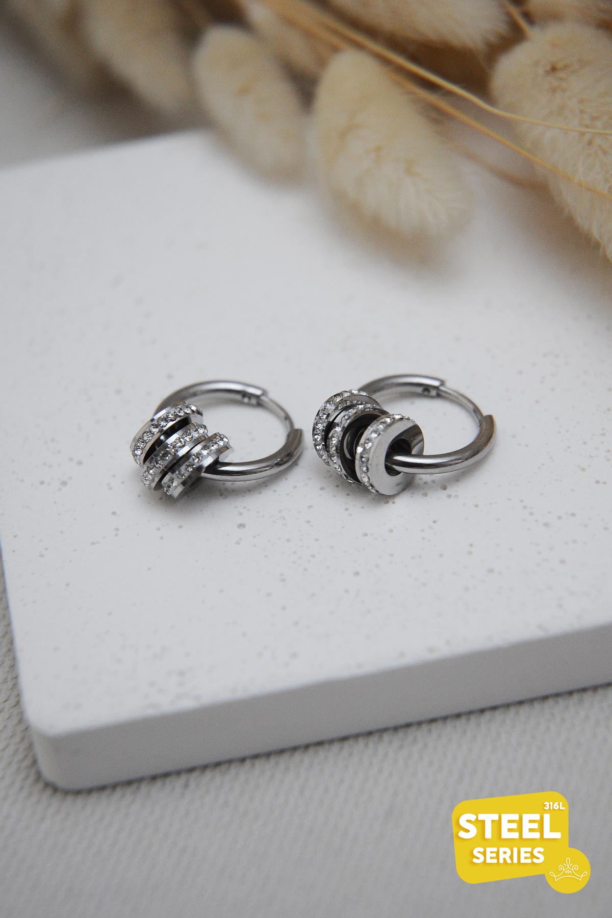 Zirkon Silindir Sallantılı Silver Halka Çelik Küpe AKE5691