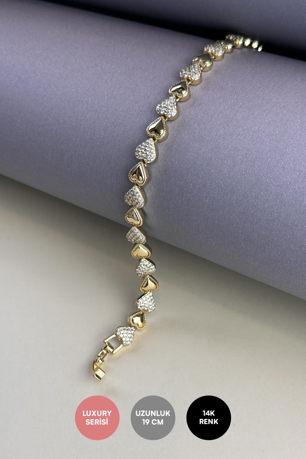 Sıra Gold Ve Zirkon Kalpler Luxury Bileklik ABL7201