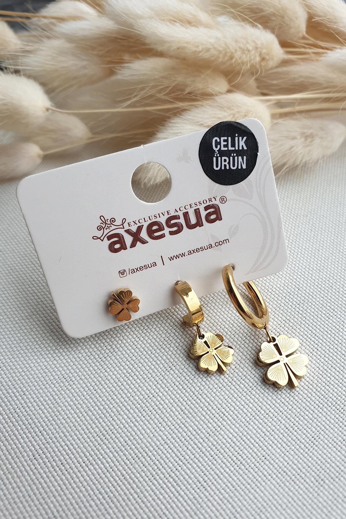 Minimal Çoklu Gold Yonca Çelik Küpe AKE4383
