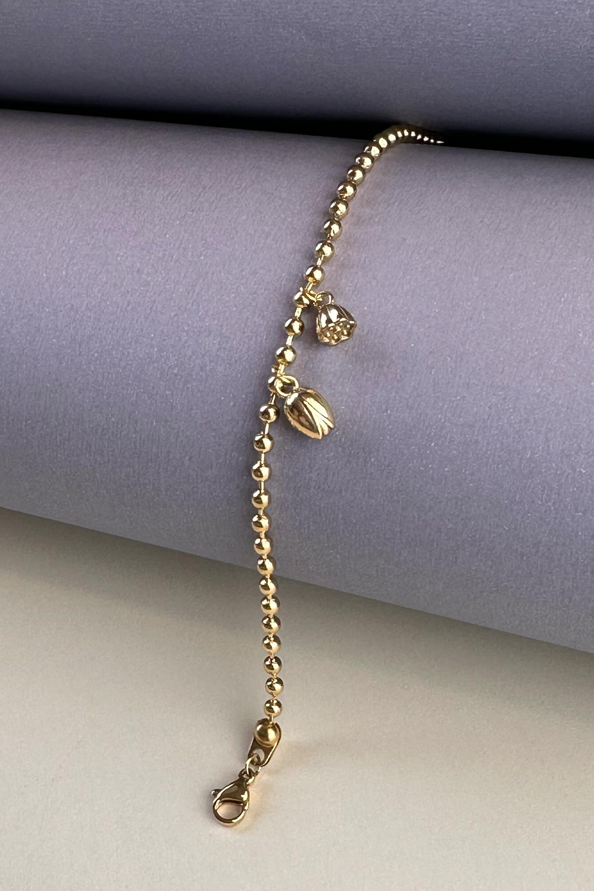 Gold Topçuk Sıralı Tasarım Lale Sallantılı Çelik Bileklik ABL6219