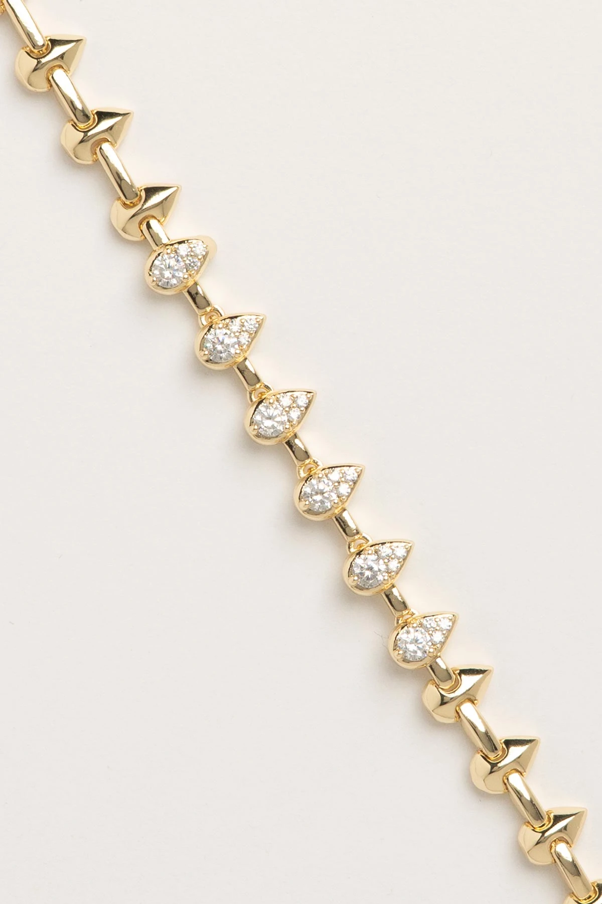 Gold Kristal Taş Detay Damla Sıralı Luxury Bileklik ABL7616