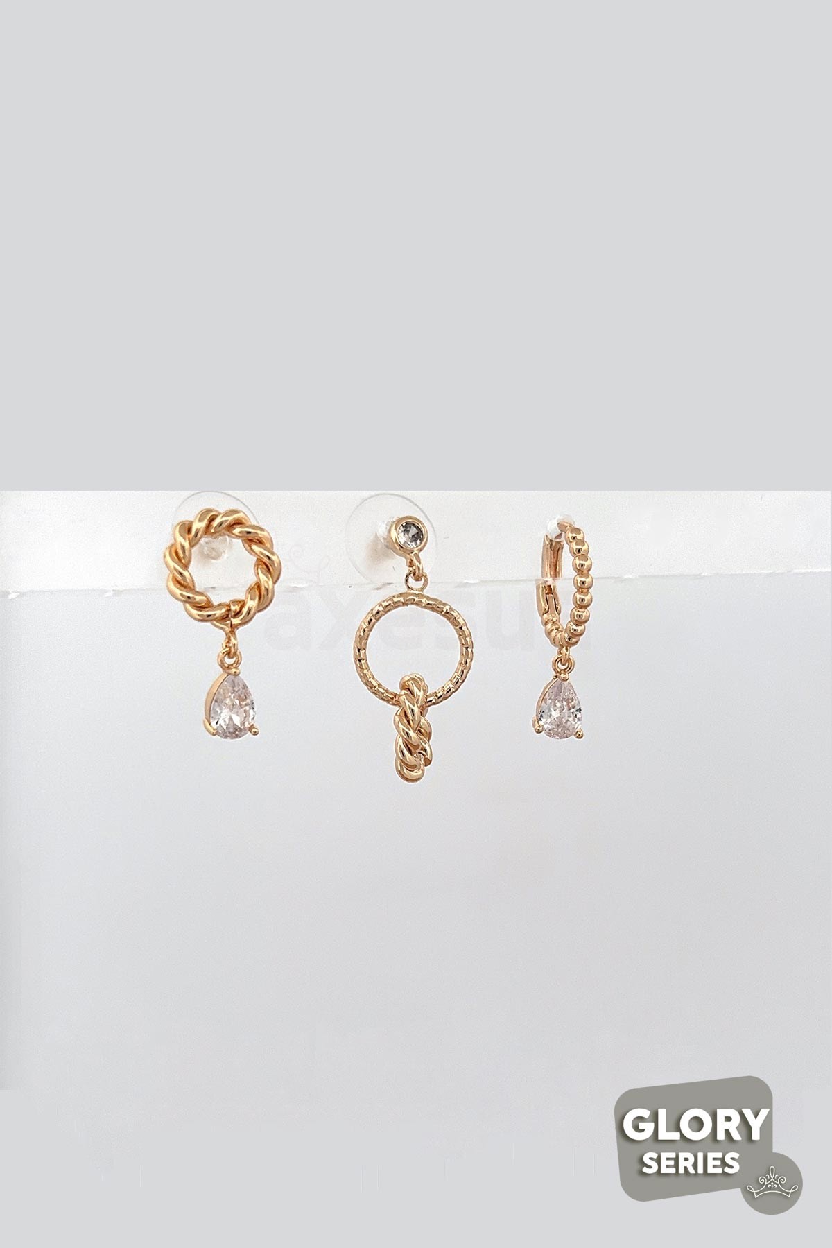 Crystal Gold Strom Circle Çoklu Glory Küpe AKE5266
