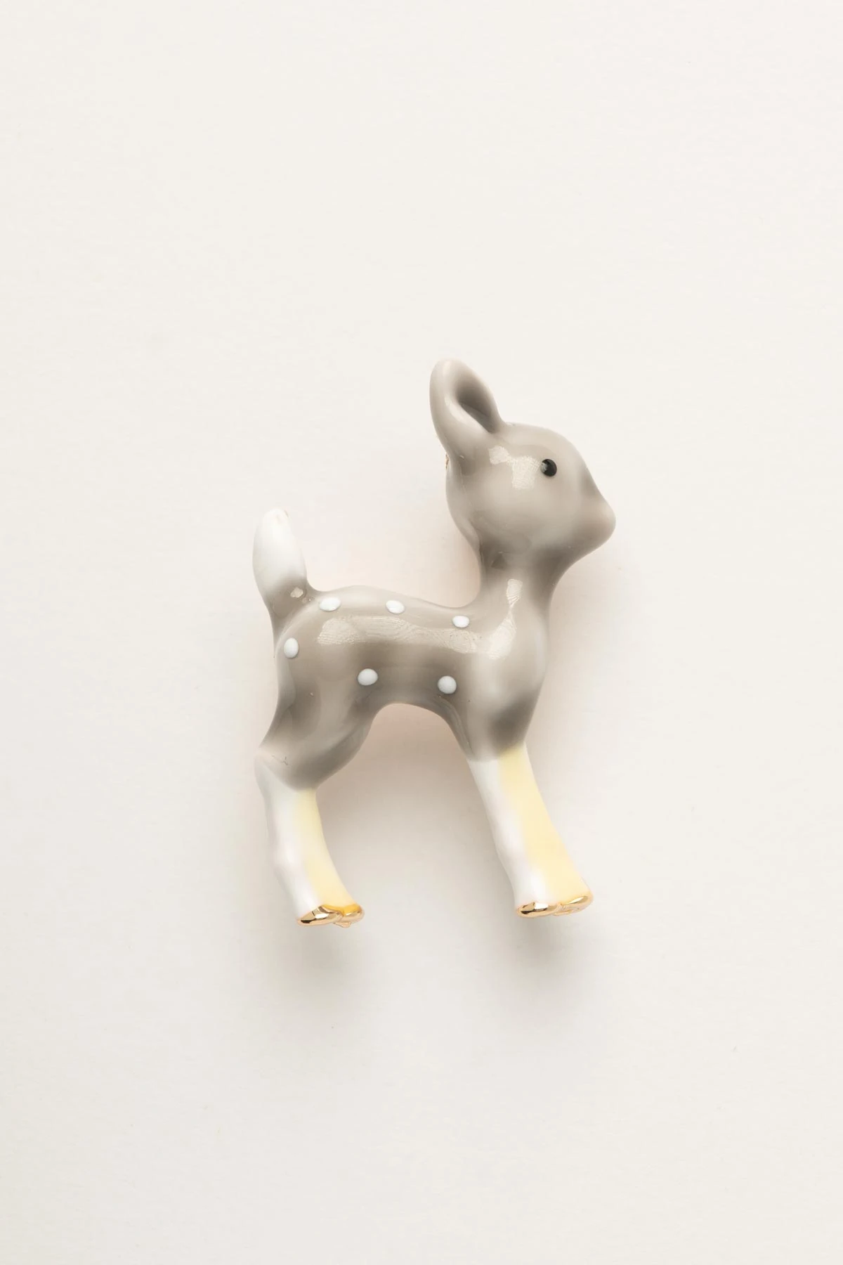 Gri Geyik Yavrusu Yaka Broşu ABR9159