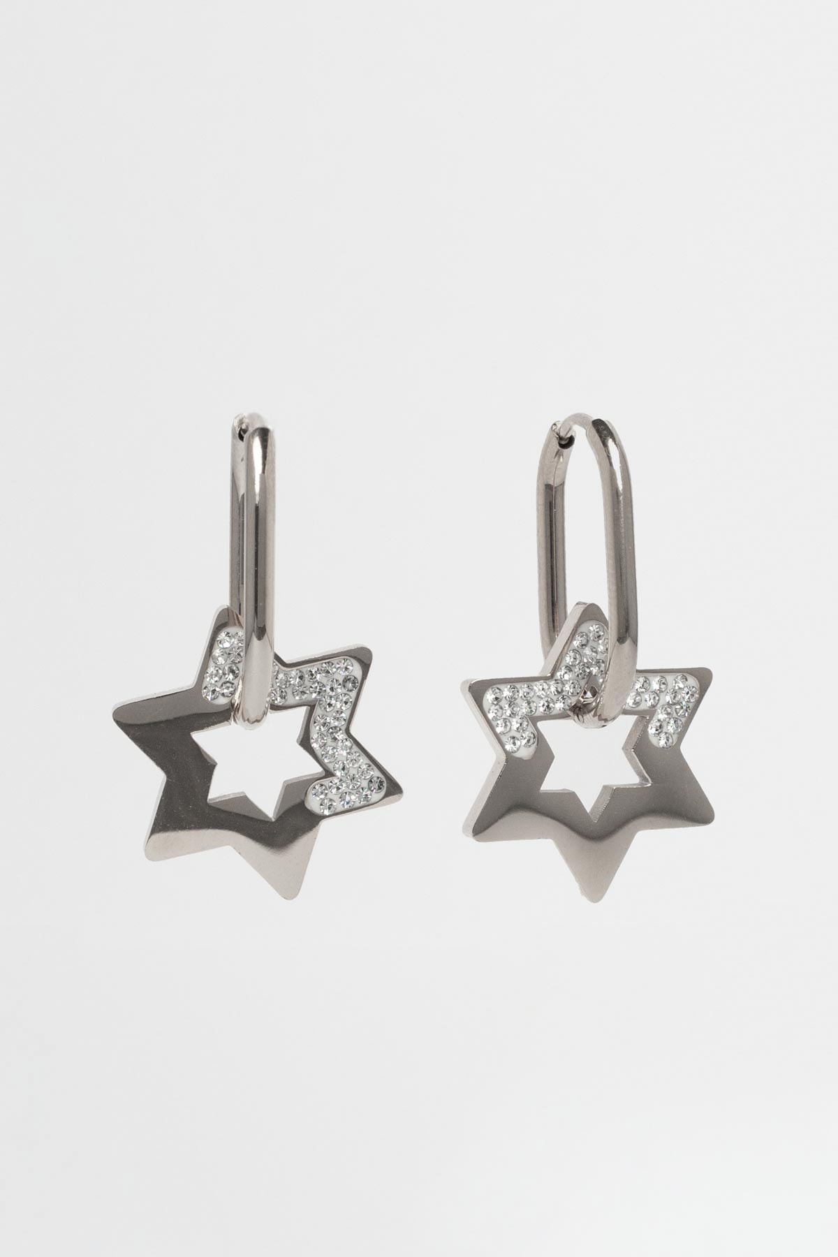 Silver Halka İçinde Sallantılı Zirkon Taş Detay Yıldız Çelik Küpe AKE9231